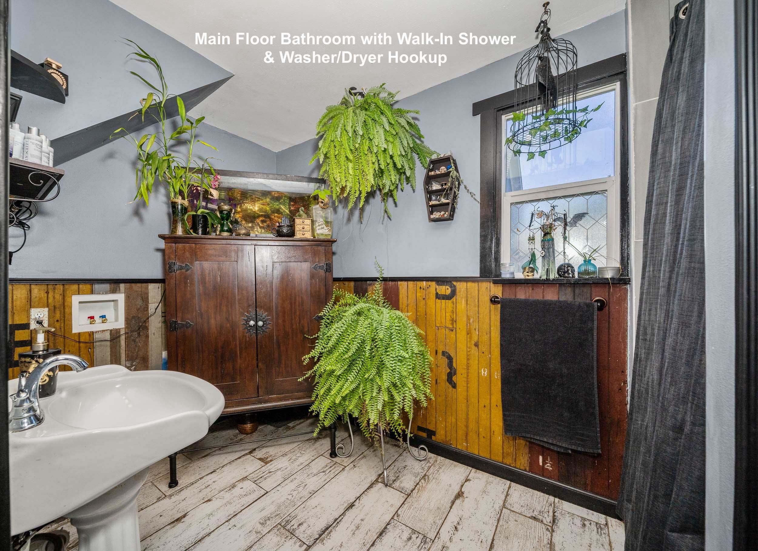 1104 W Maxwell Ave - Photo 19