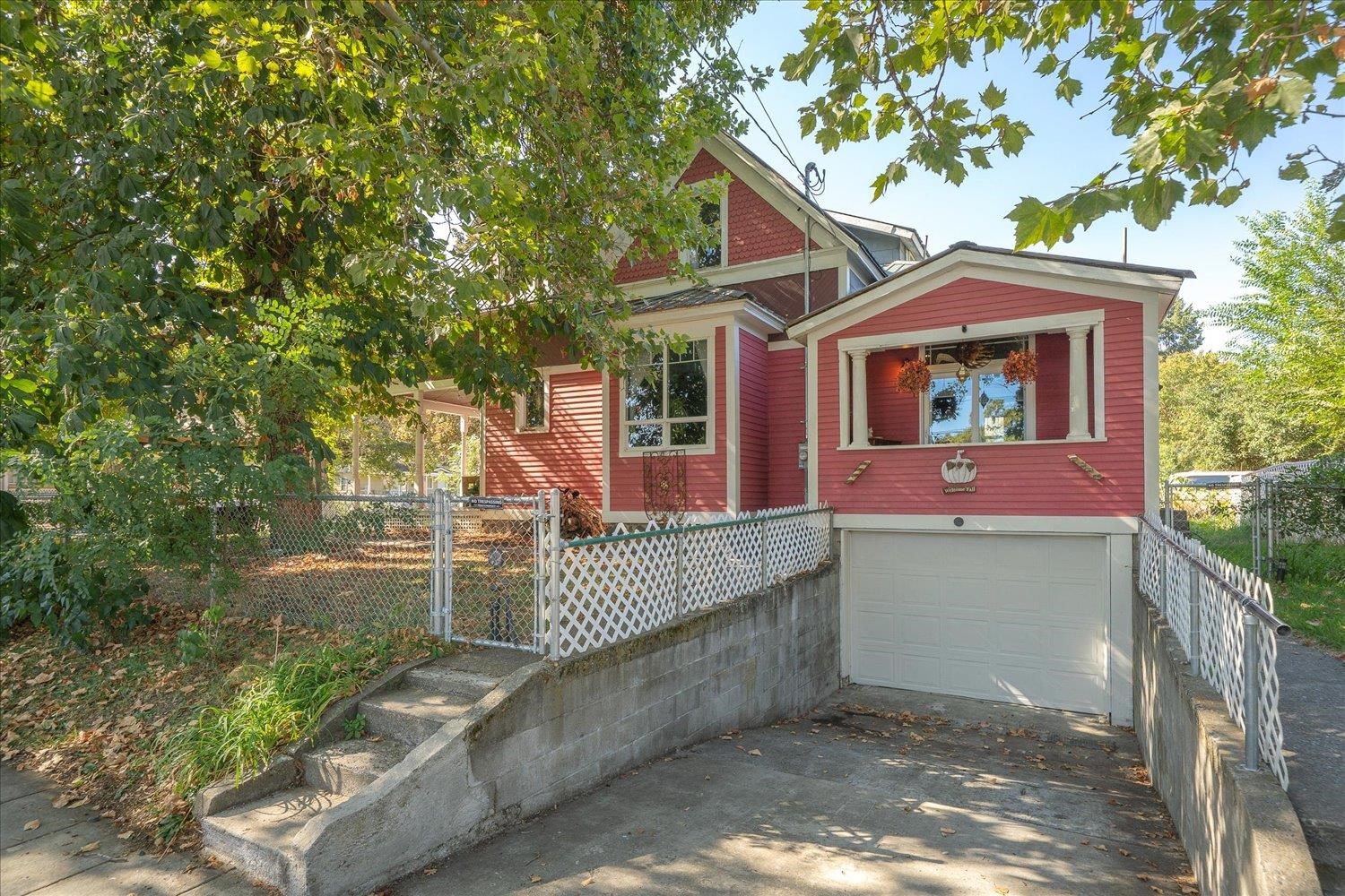 1104 W Maxwell Ave - Photo 41
