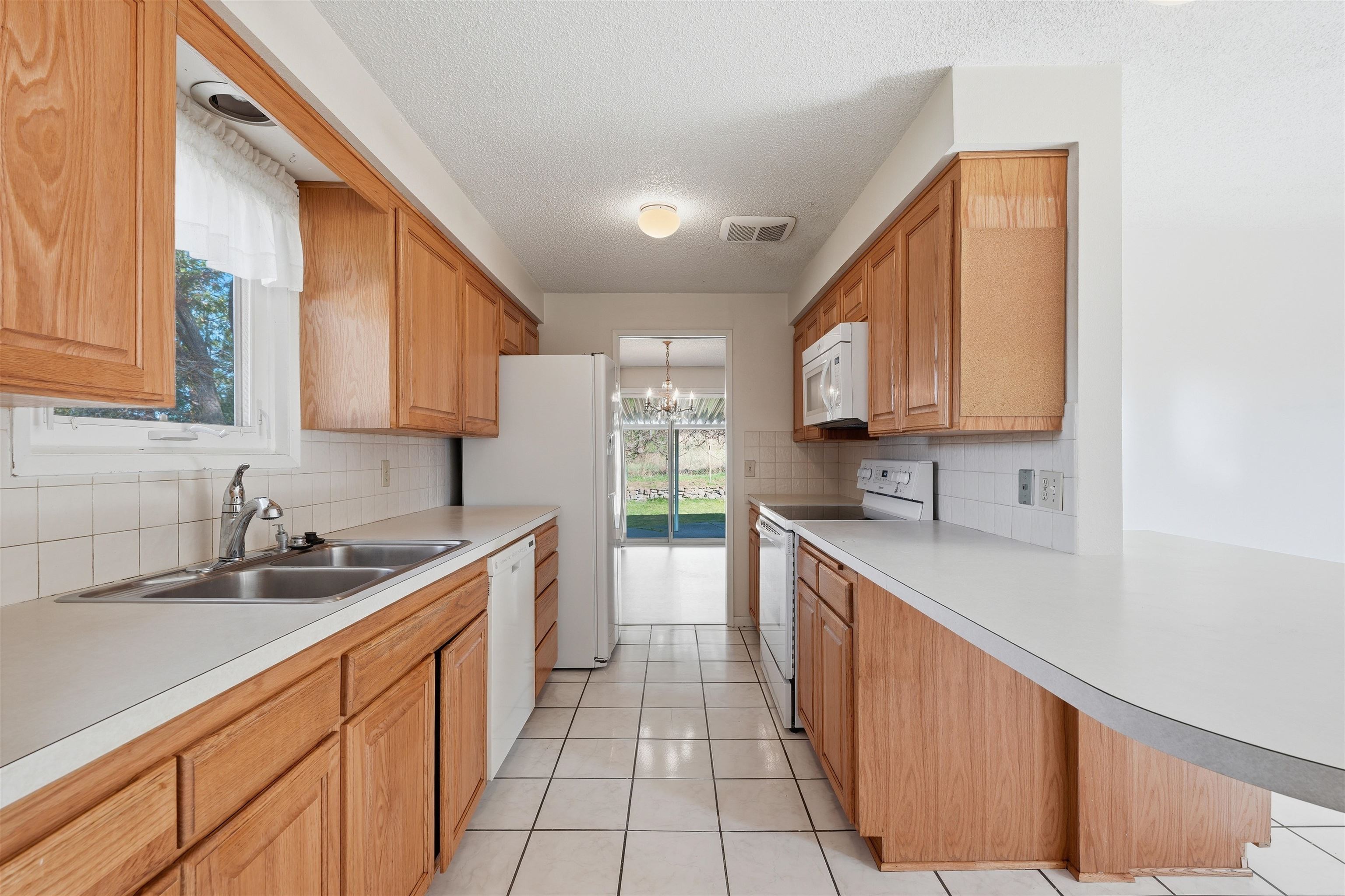 4124 W Sutherlin Pl - Photo 12