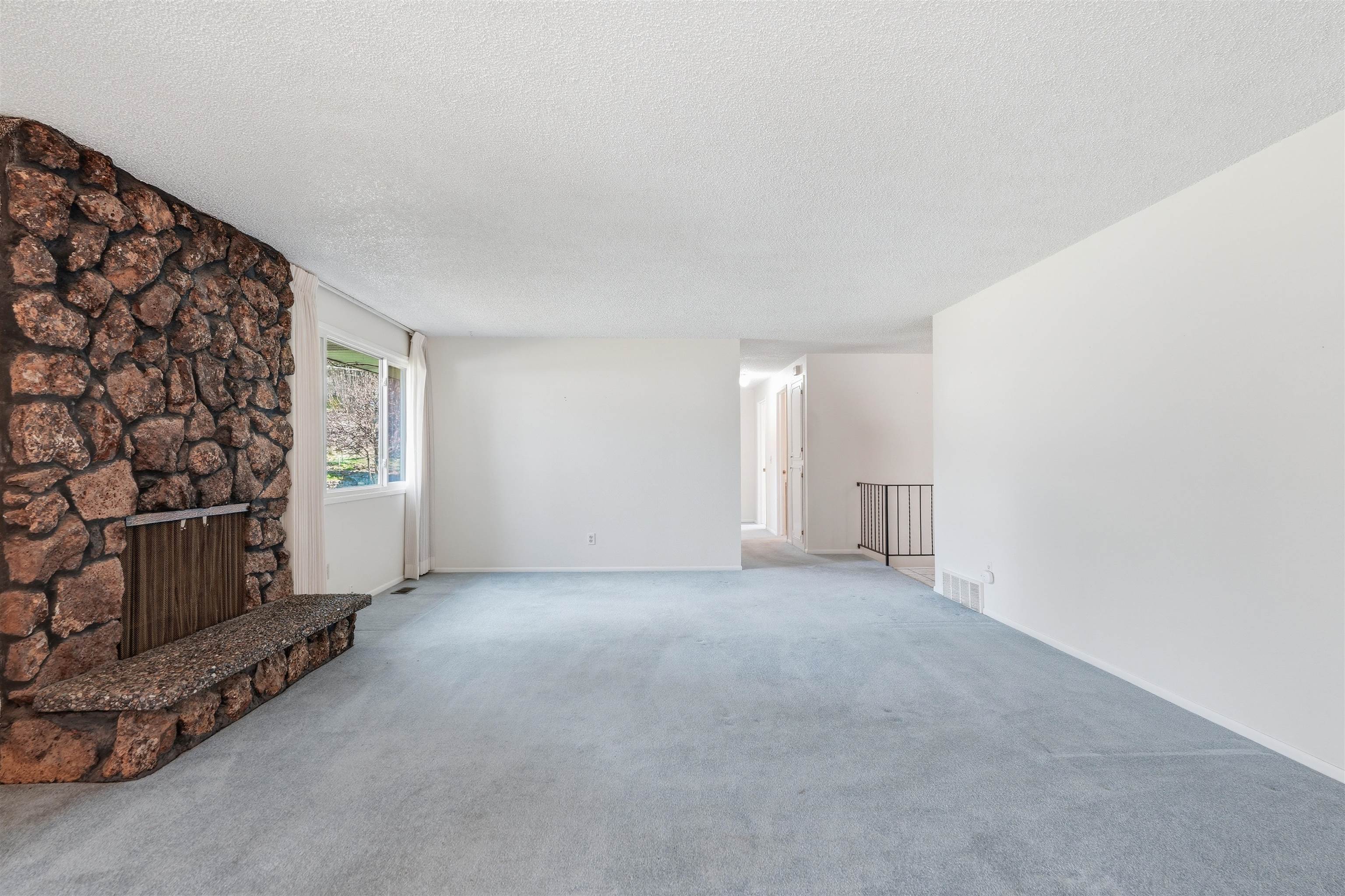 4124 W Sutherlin Pl - Photo 5