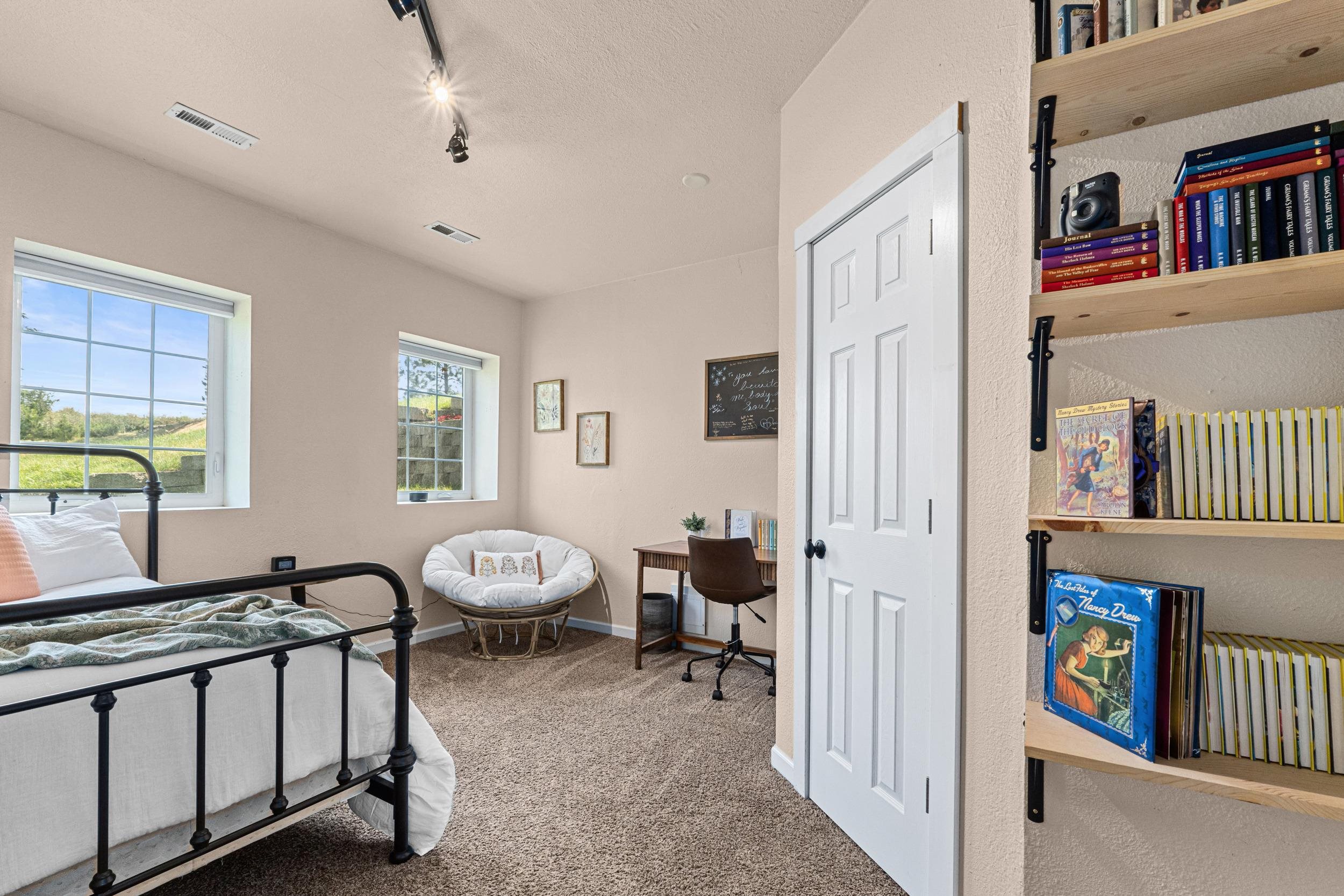 12101 E Randall Rd - Photo 22