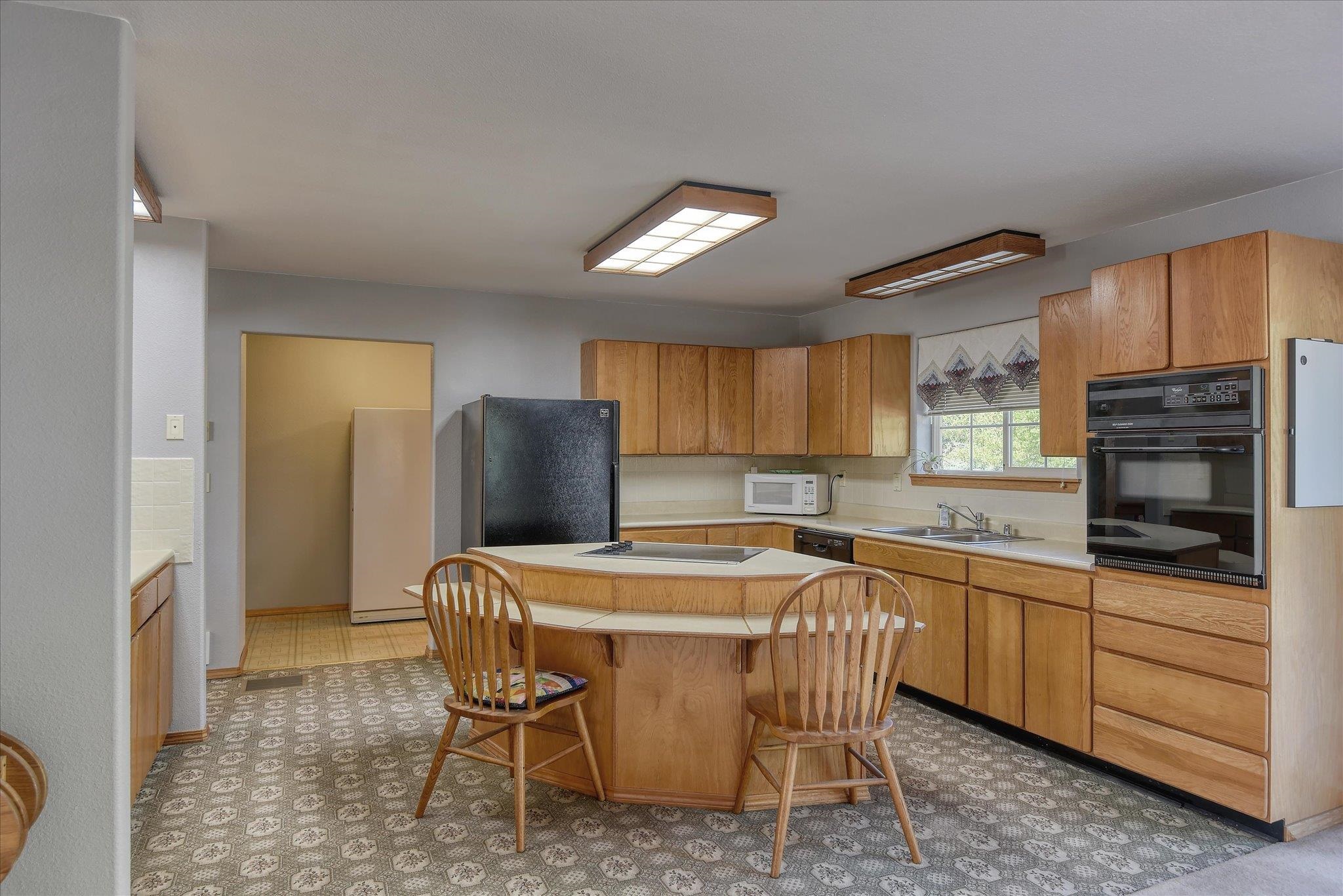 320 S Ramsey St - Photo 11