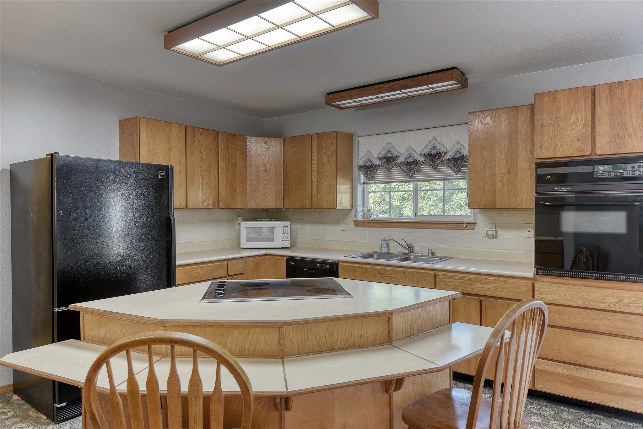320 S Ramsey St - Photo 12