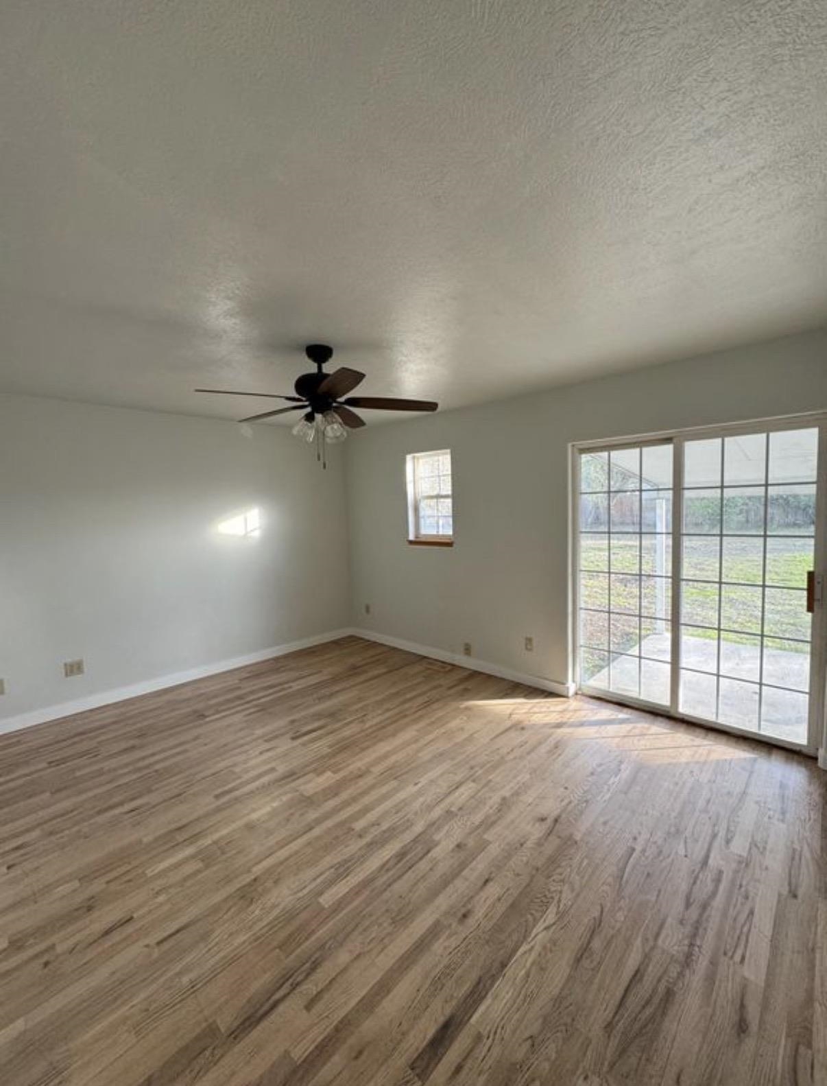 11406 E 4th Ave - Photo 29