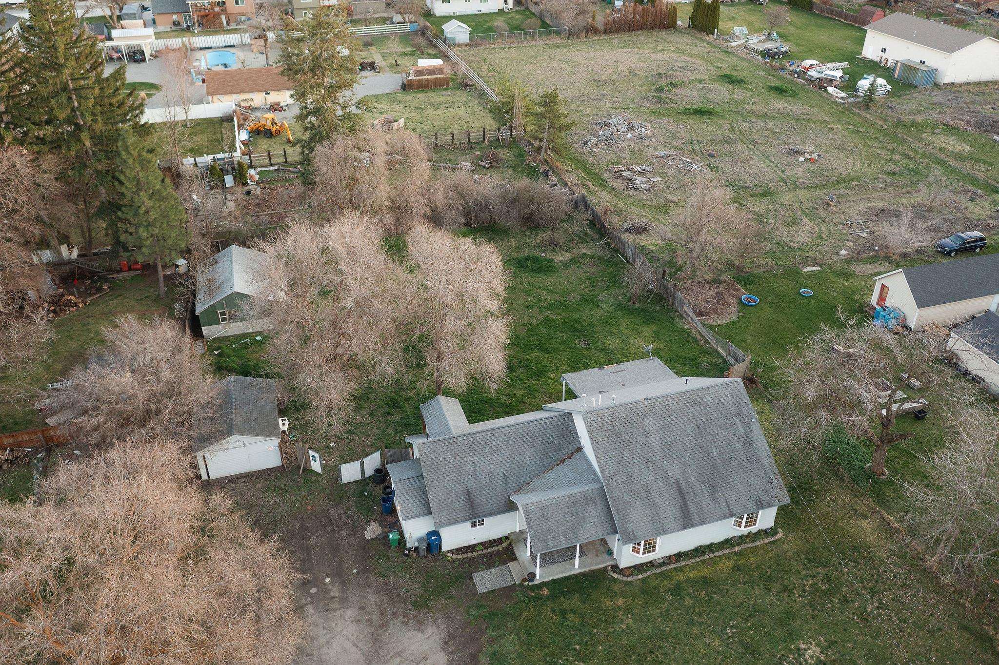 11406 E 4th Ave - Photo 6
