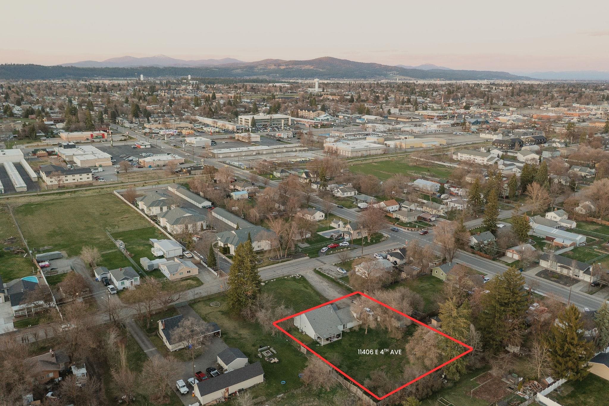 11406 E 4th Ave - Photo 8