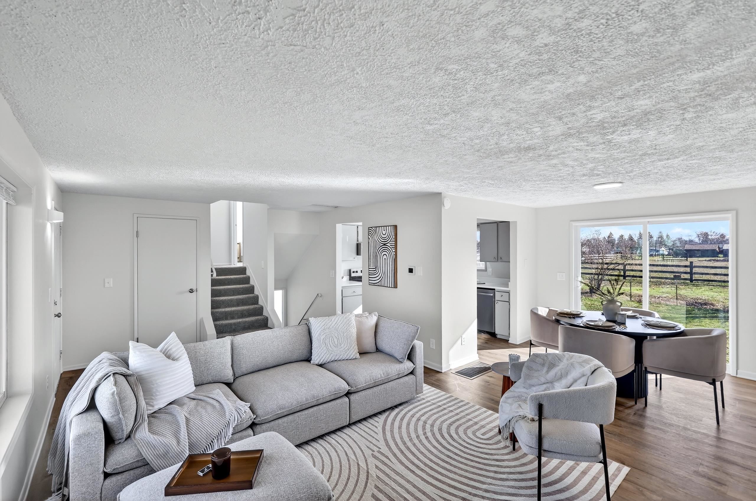 5204 N Chase Rd - Photo 2