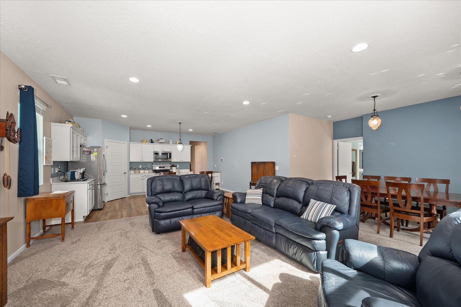 1208 E Silver Pine Rd - Photo 10