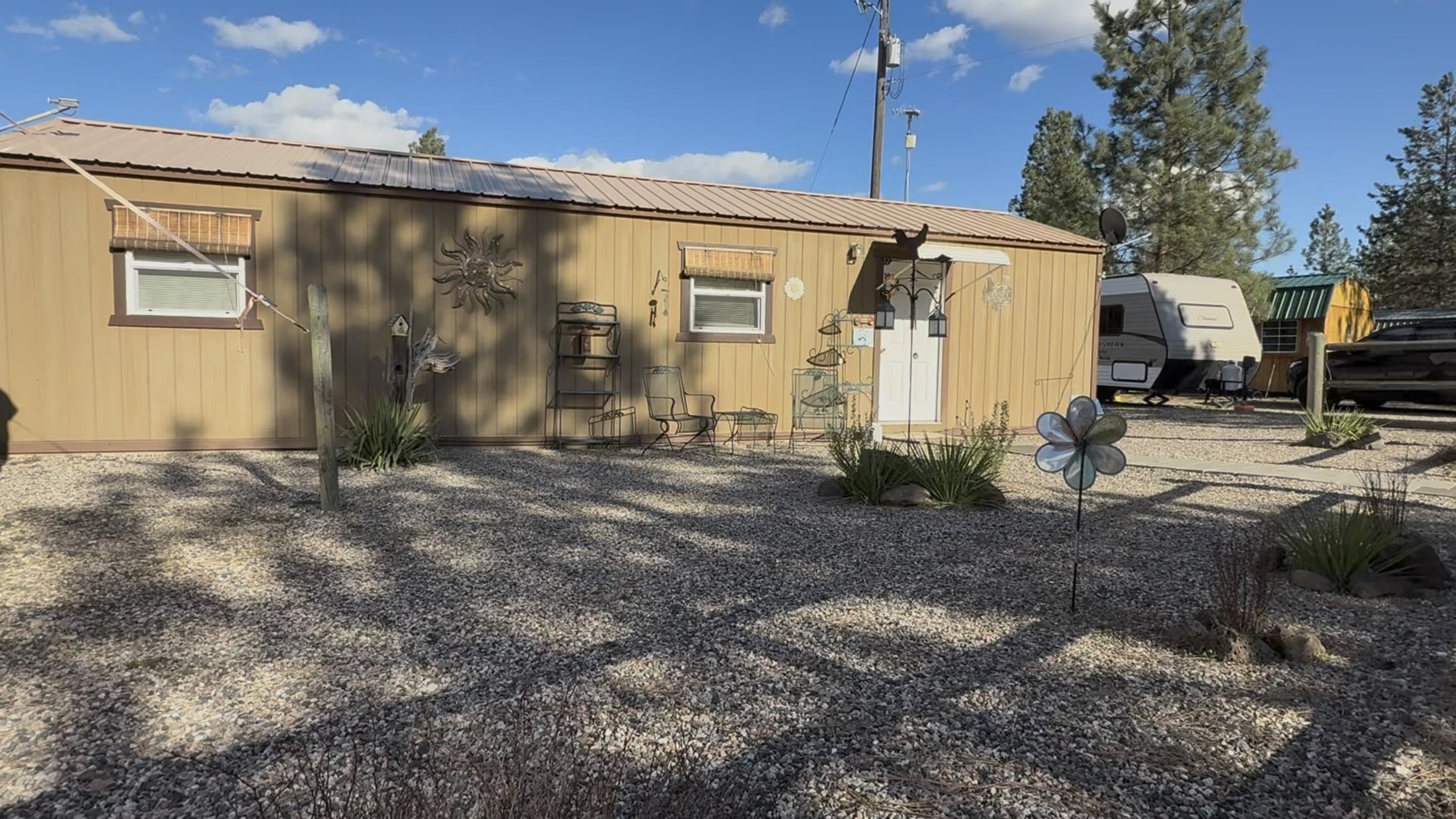 48568 E Bull Run Rd - Photo 1