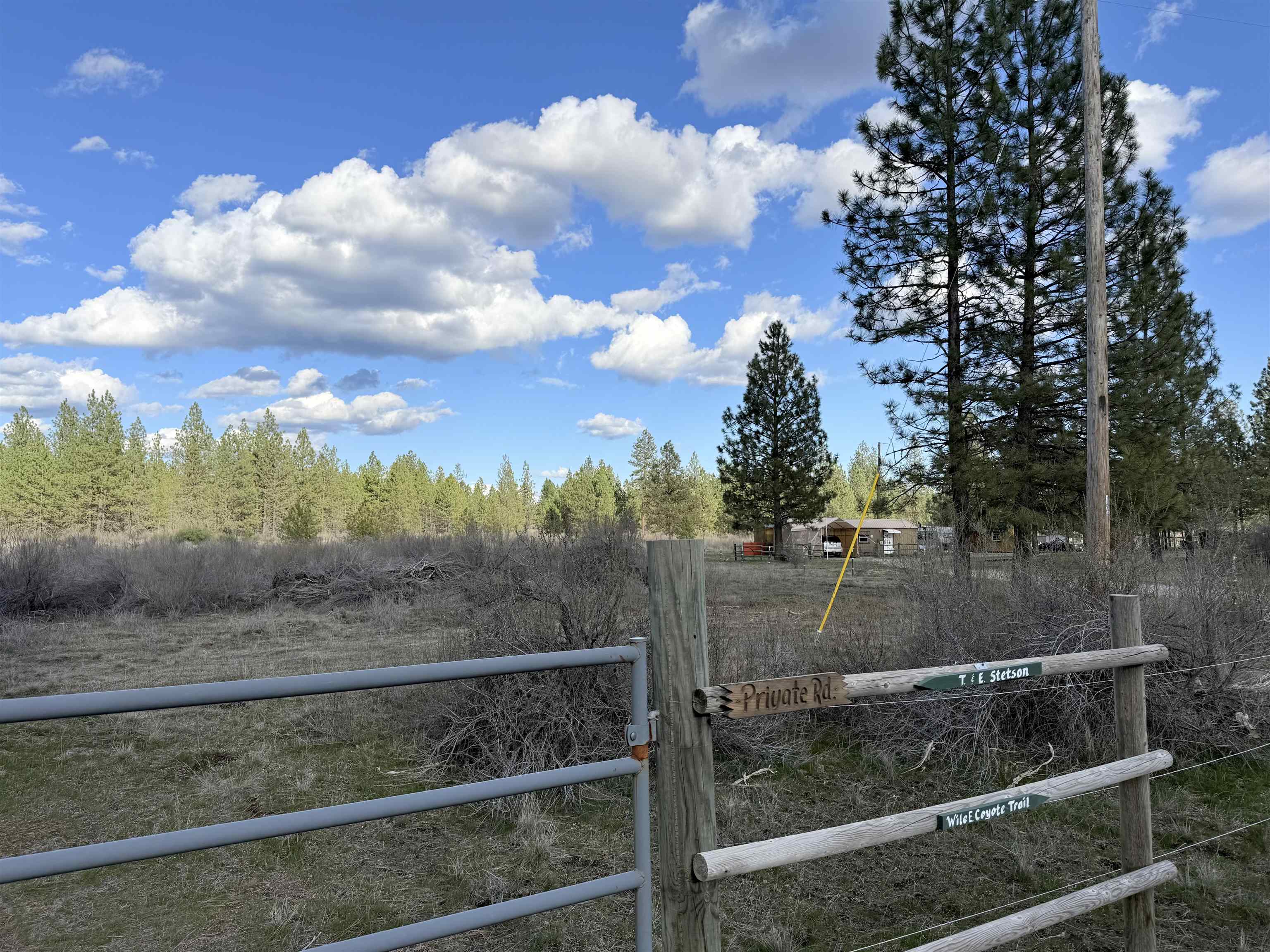 48568 E Bull Run Rd - Photo 30