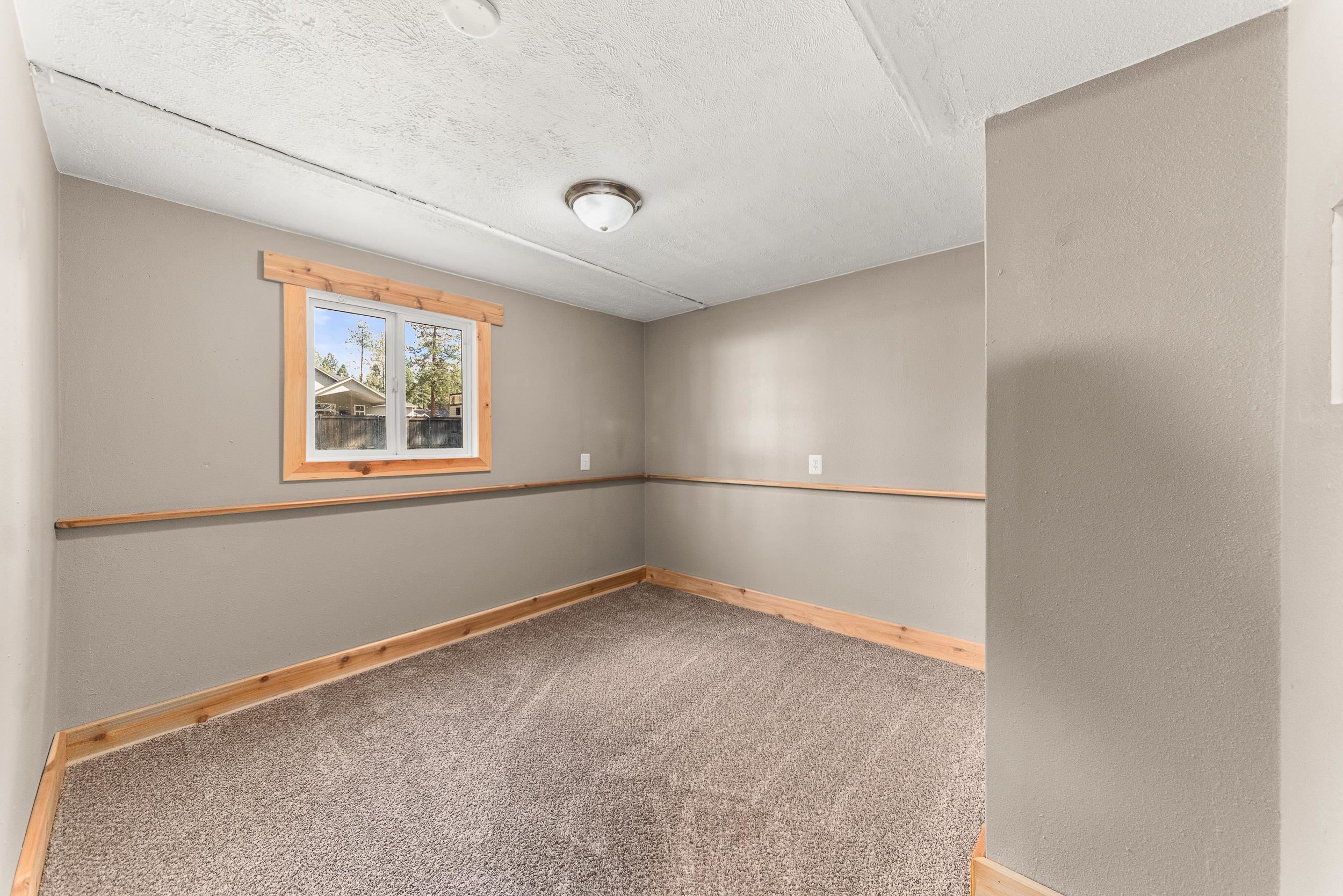 17606 N Michael Rd - Photo 38