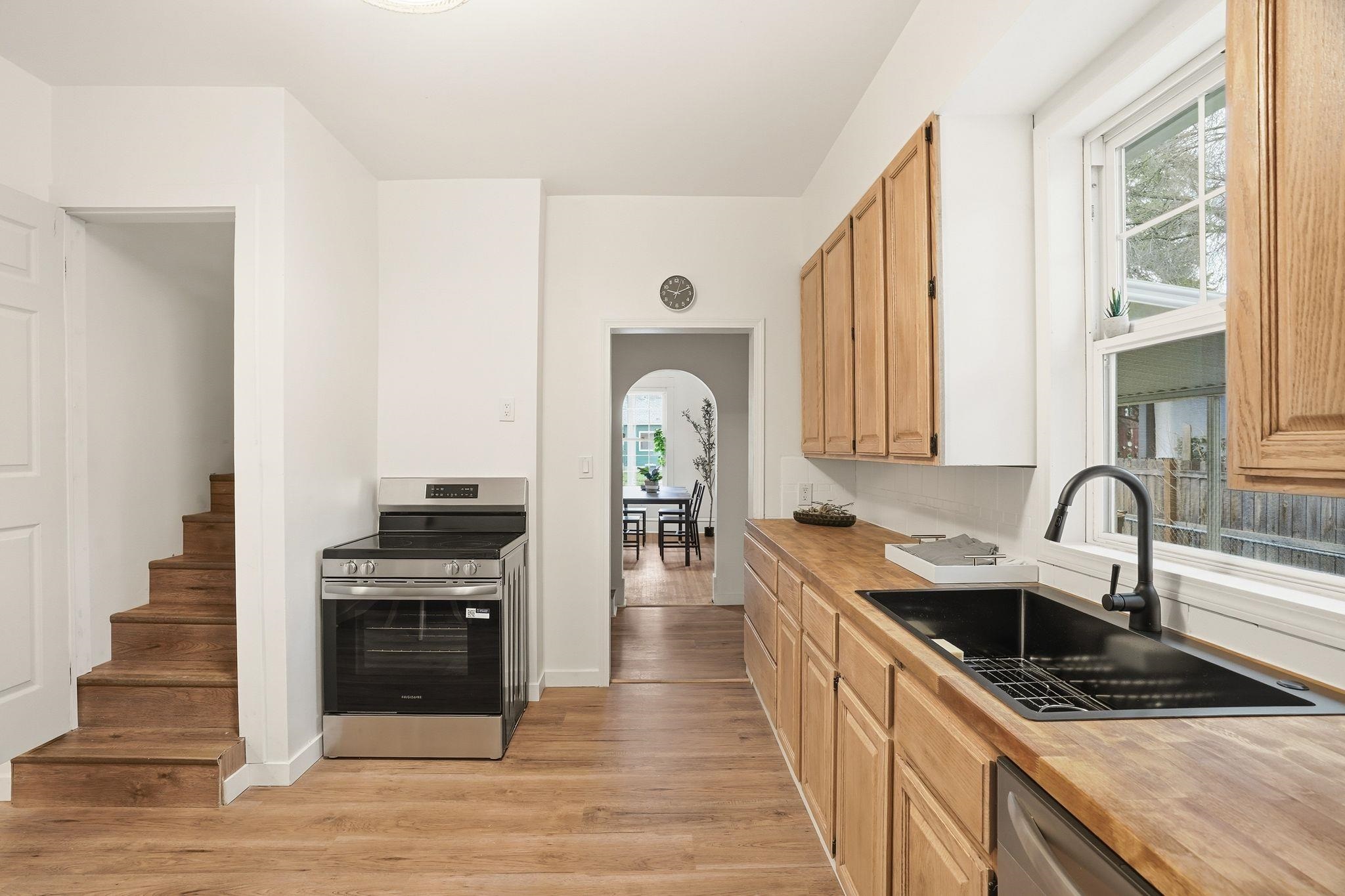 2618 E Hartson Ave - Photo 14
