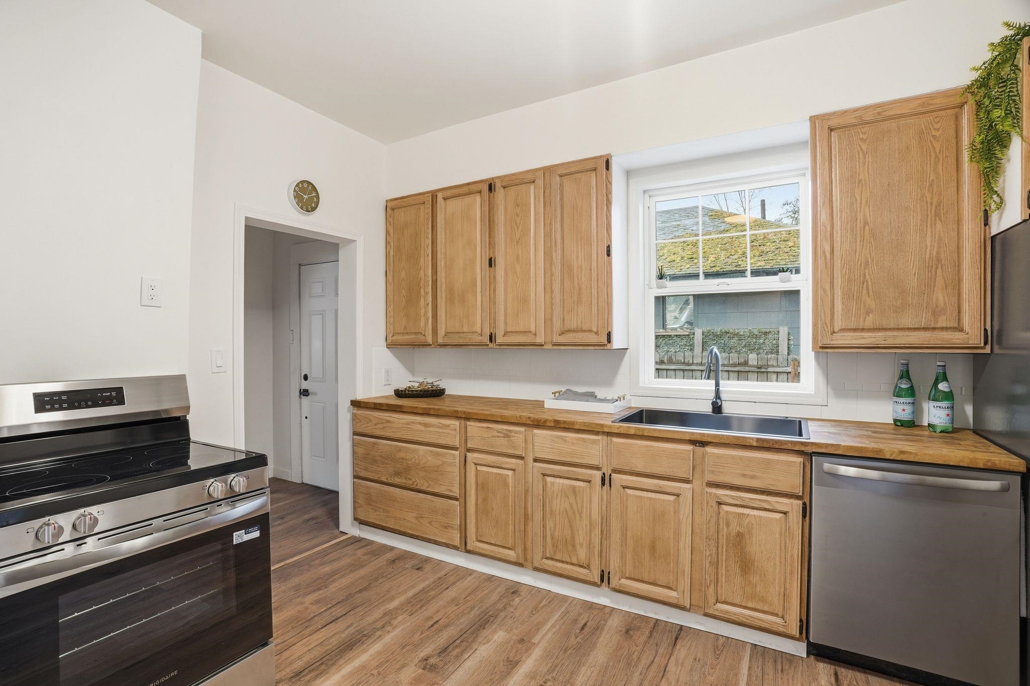 2618 E Hartson Ave - Photo 16