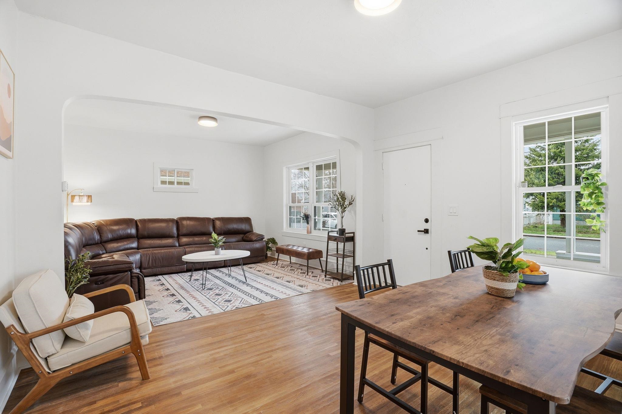 2618 E Hartson Ave - Photo 6