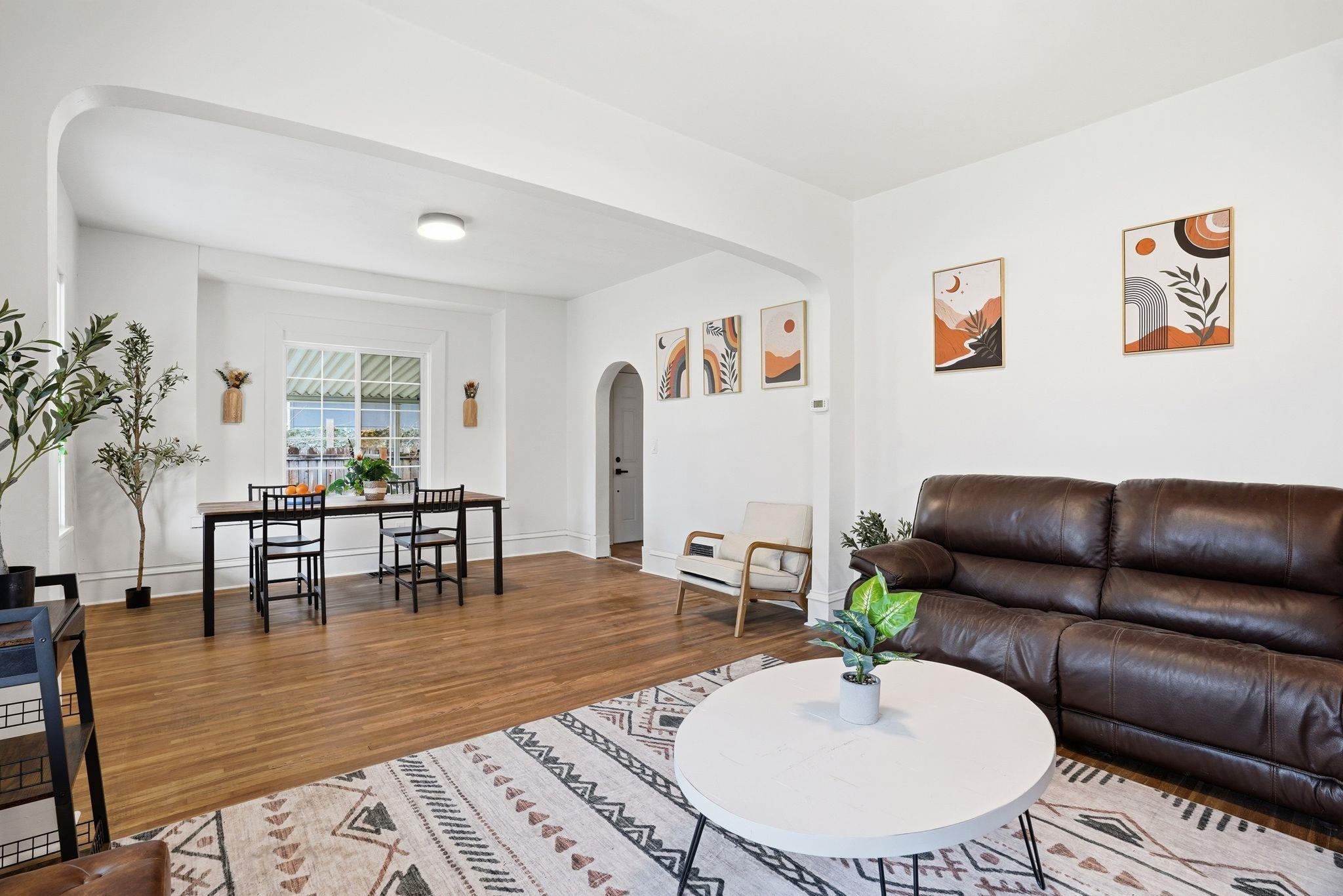 2618 E Hartson Ave - Photo 9