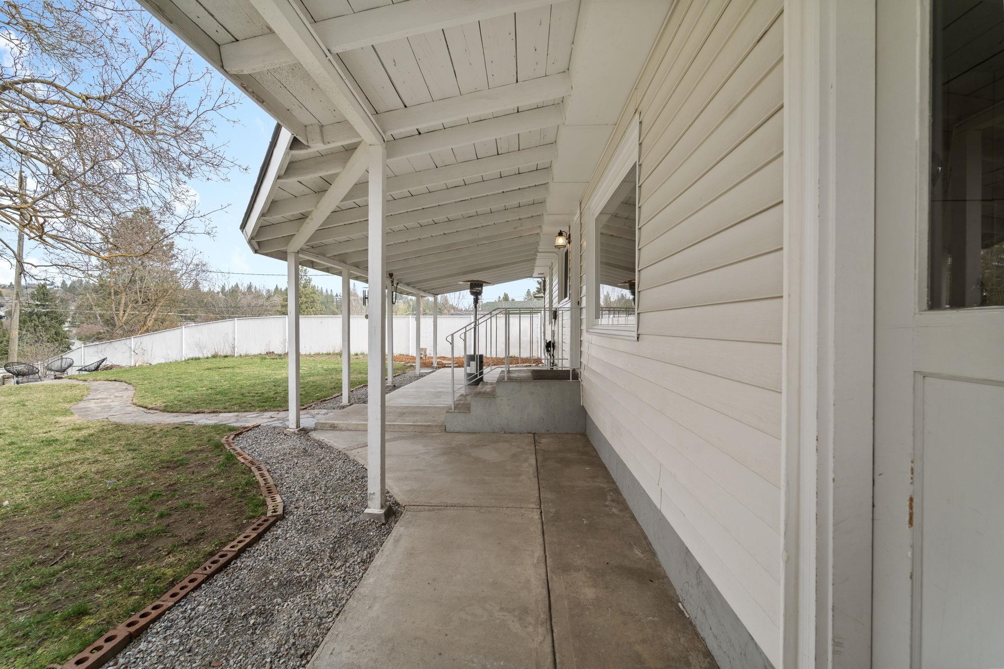 5911 N Ridgeview Pl - Photo 35