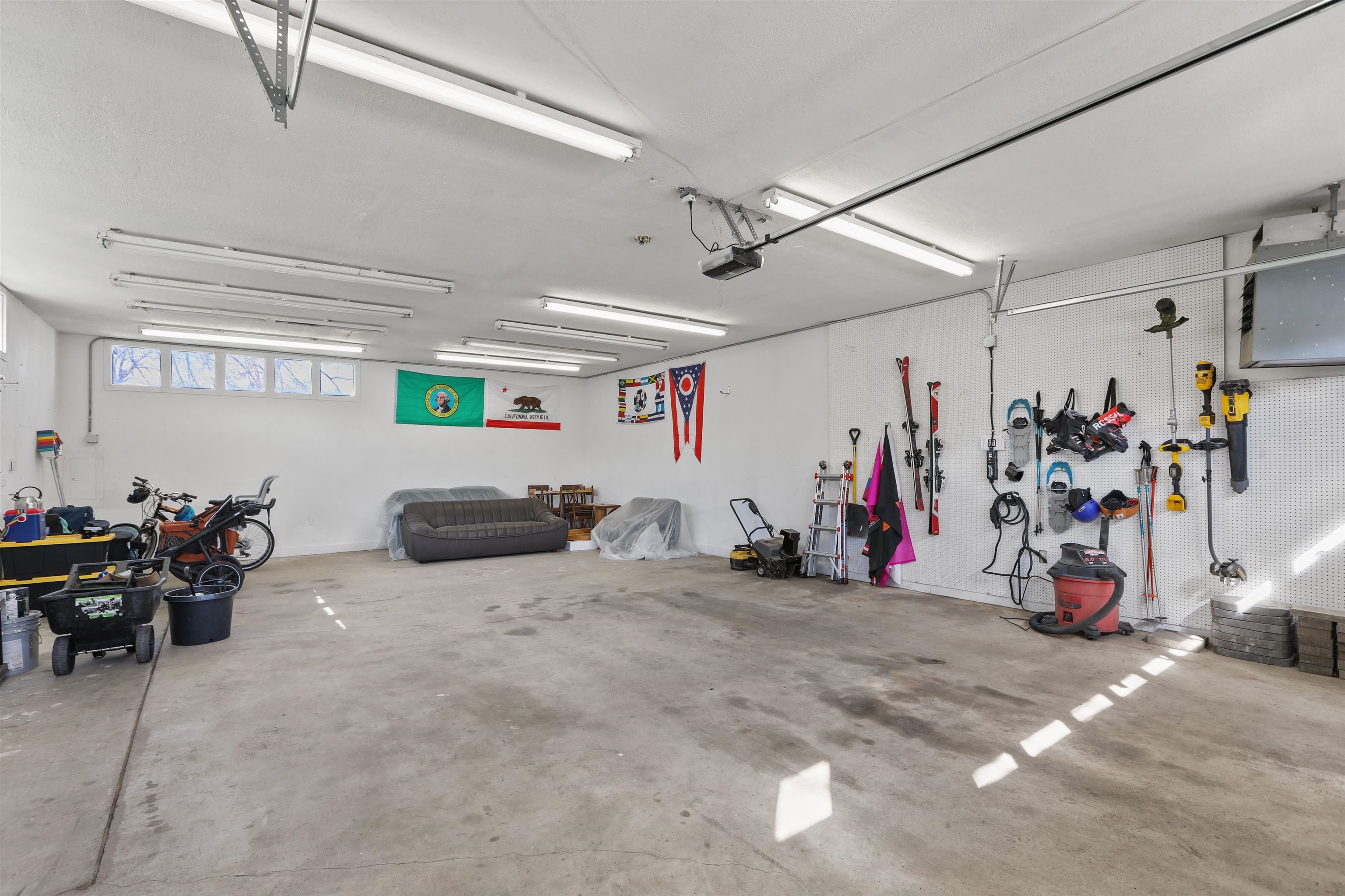 1857 E 9th Ave - Photo 24