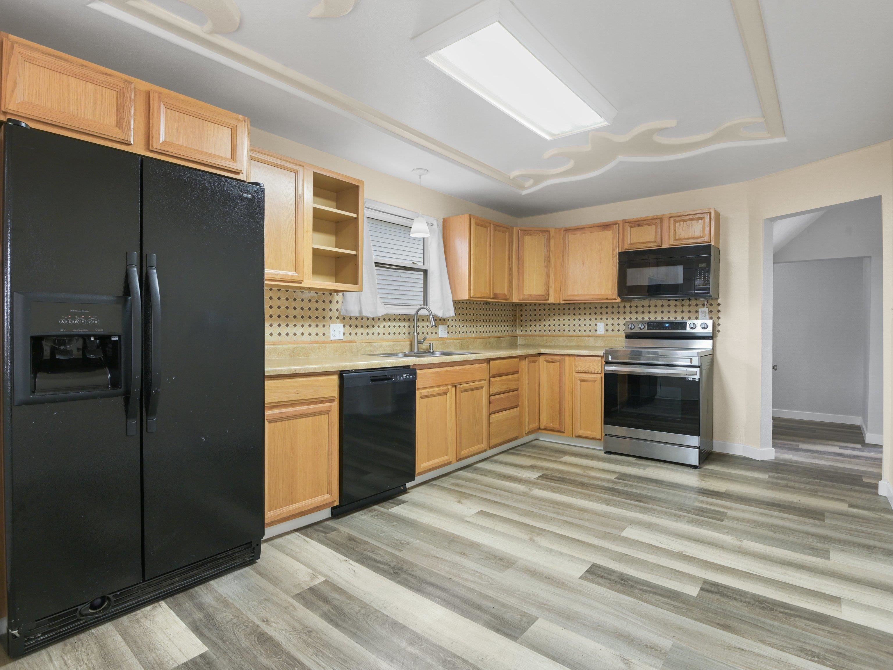914 W Fairview Ave - Photo 10