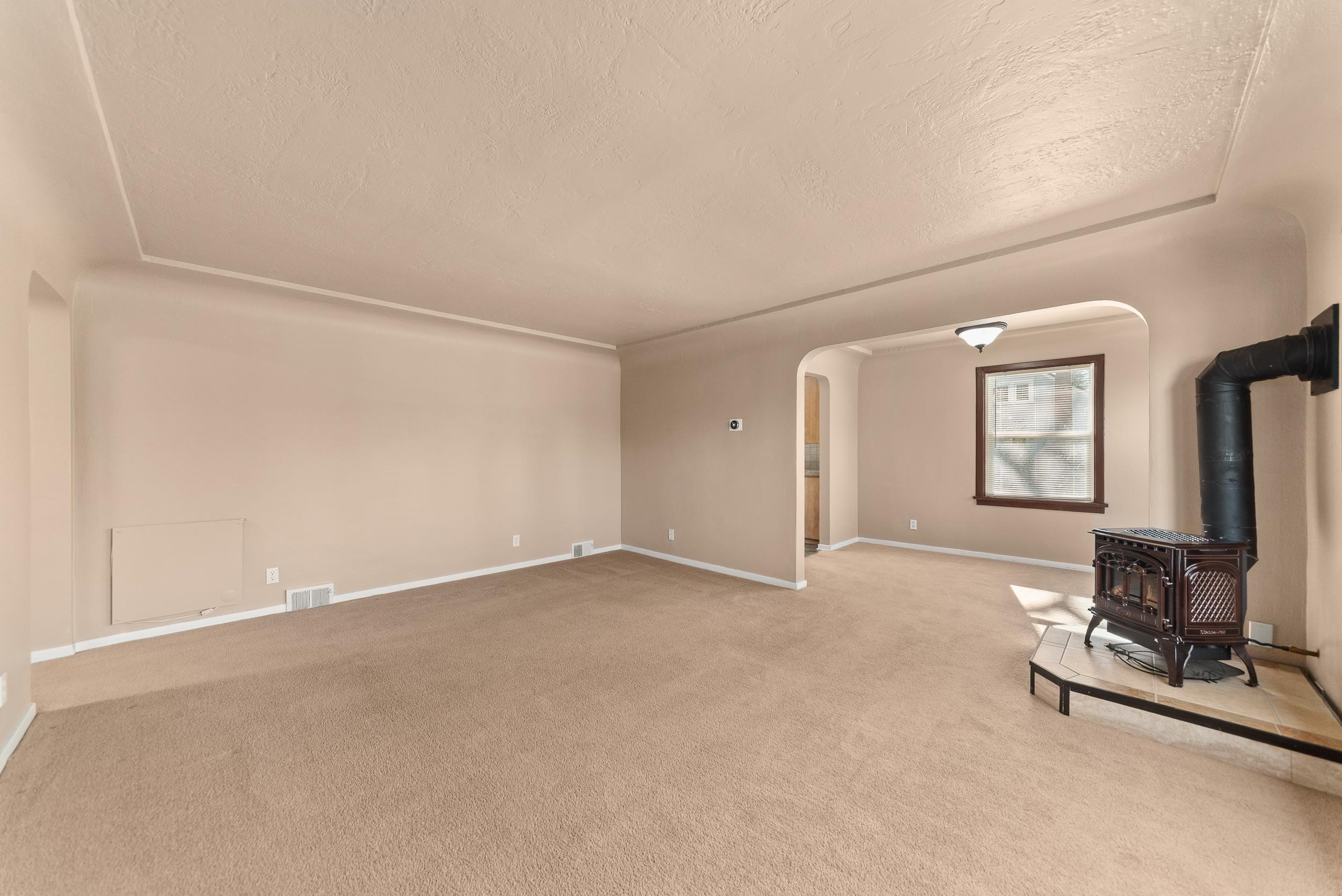 4822 N Driscoll Blvd - Photo 3