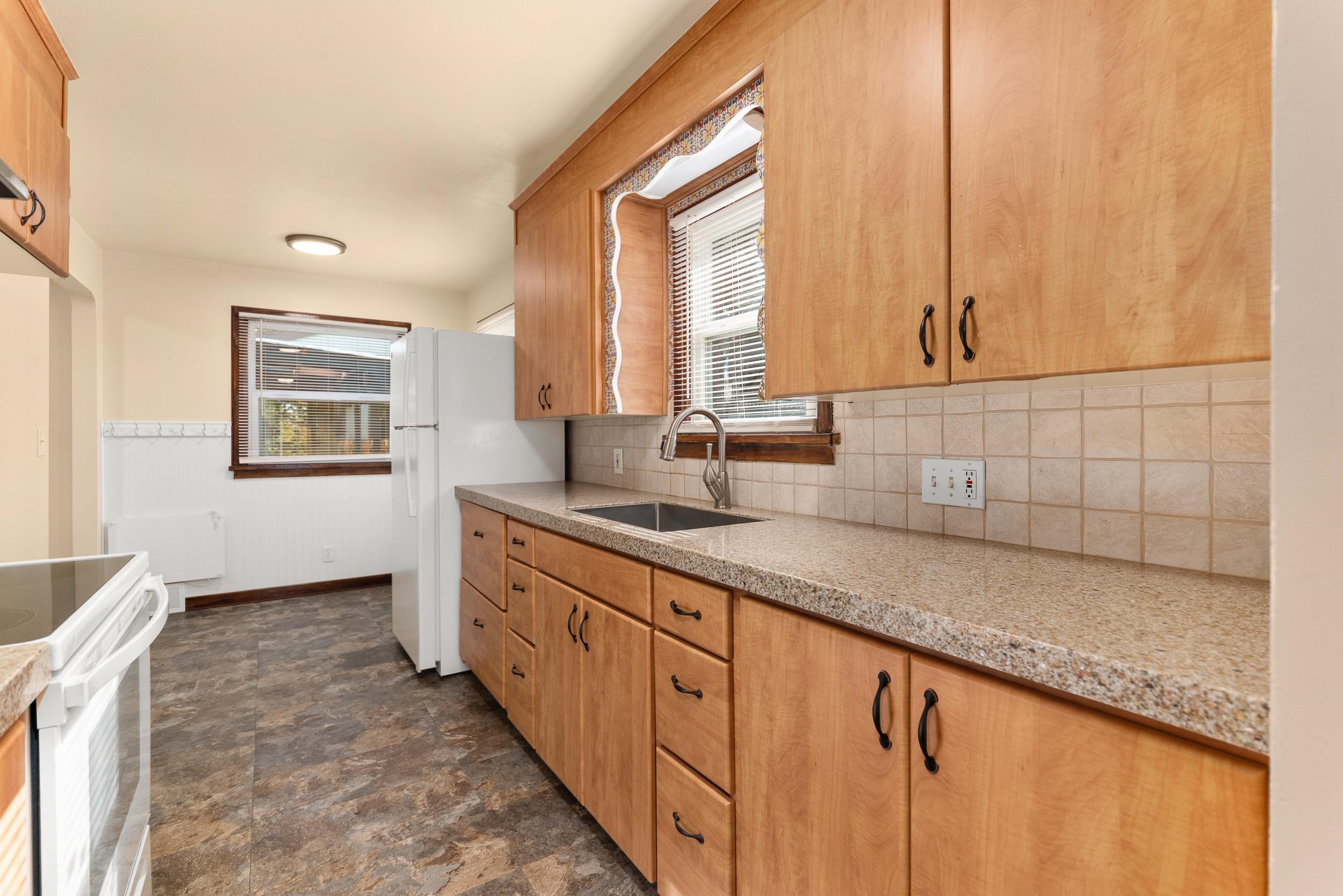 4822 N Driscoll Blvd - Photo 27