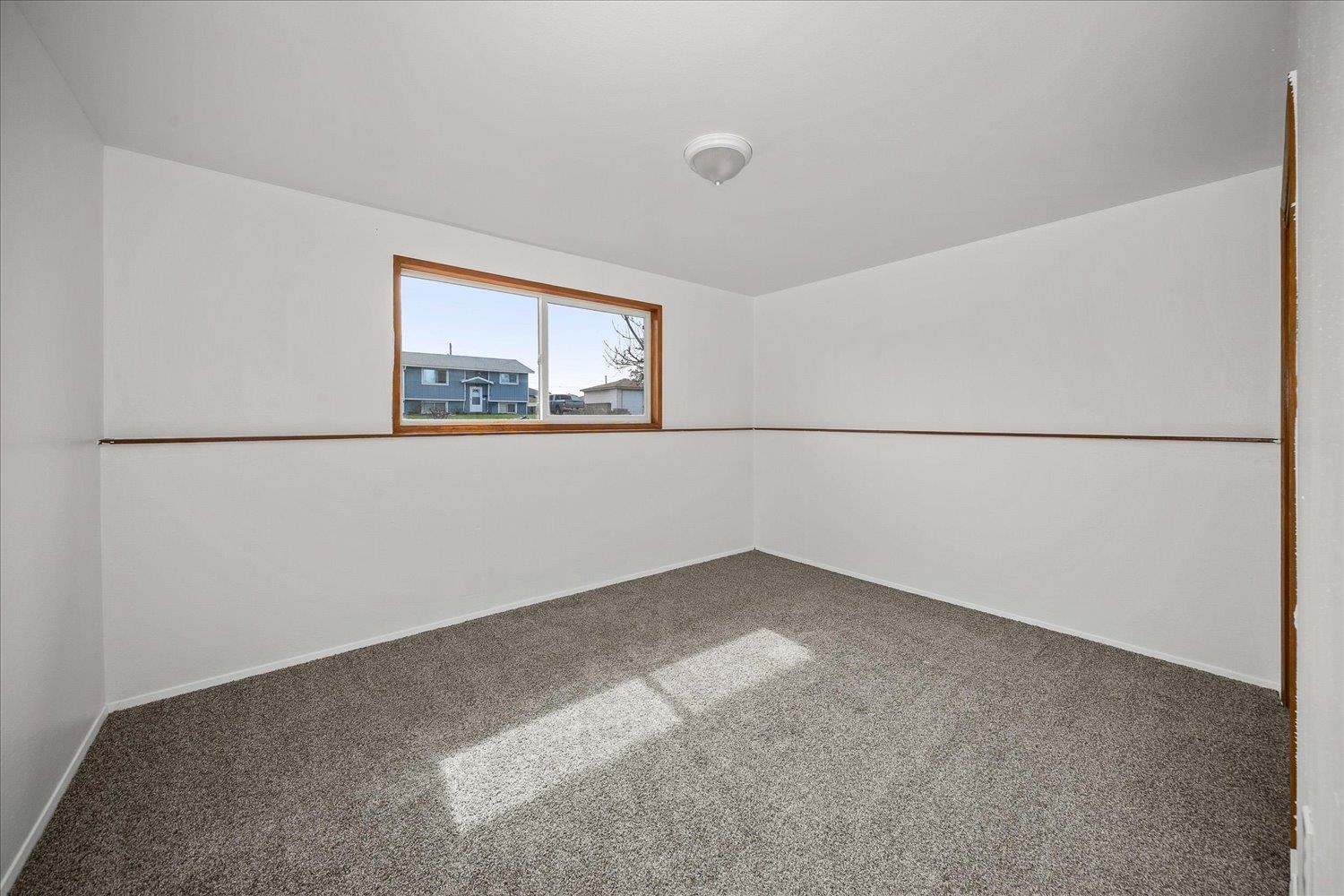 2917 E Ermina Ave - Photo 16