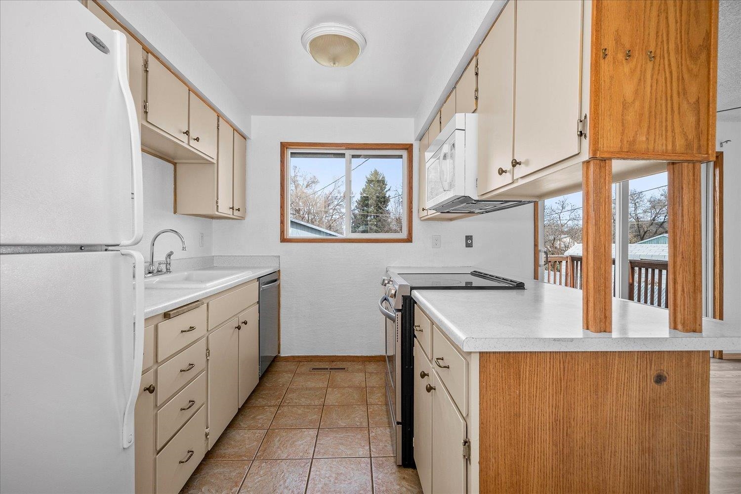 2917 E Ermina Ave - Photo 7