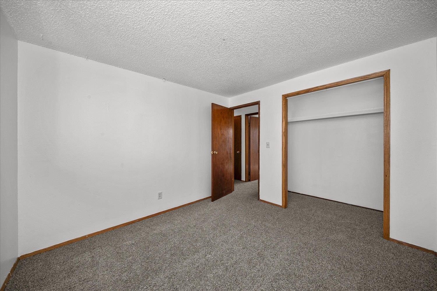 2917 E Ermina Ave - Photo 9