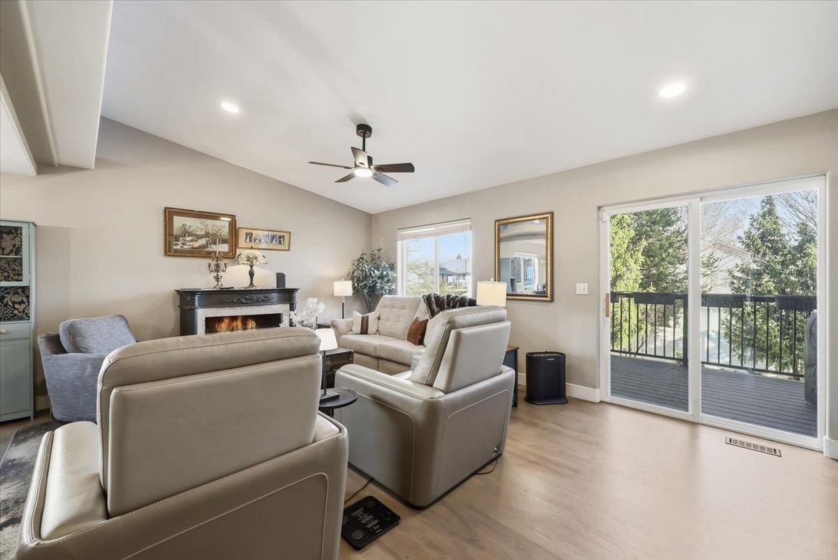 3211 E 43rd Ave - Photo 9