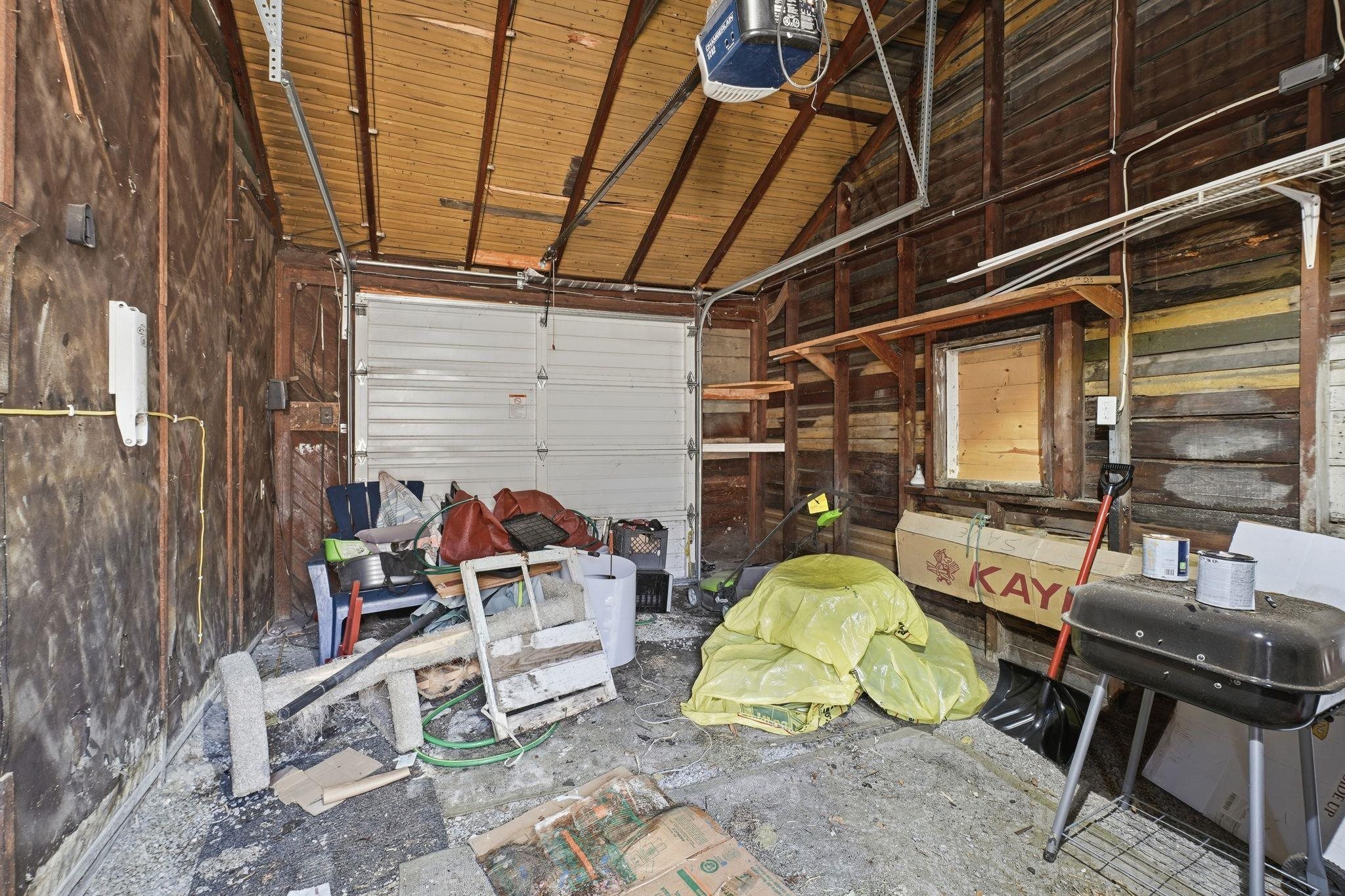 2415 N Adams St - Photo 23