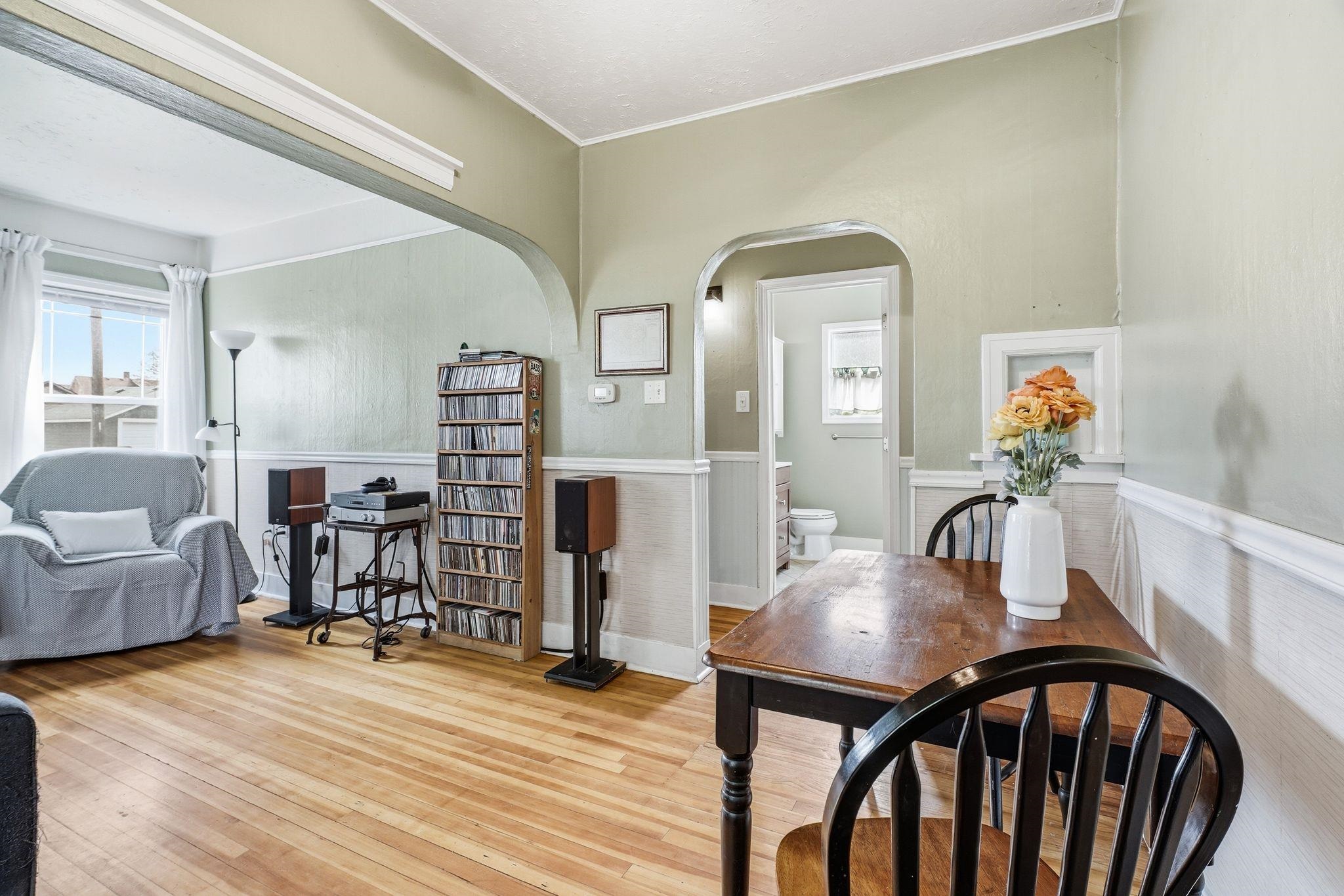 2415 N Adams St - Photo 7