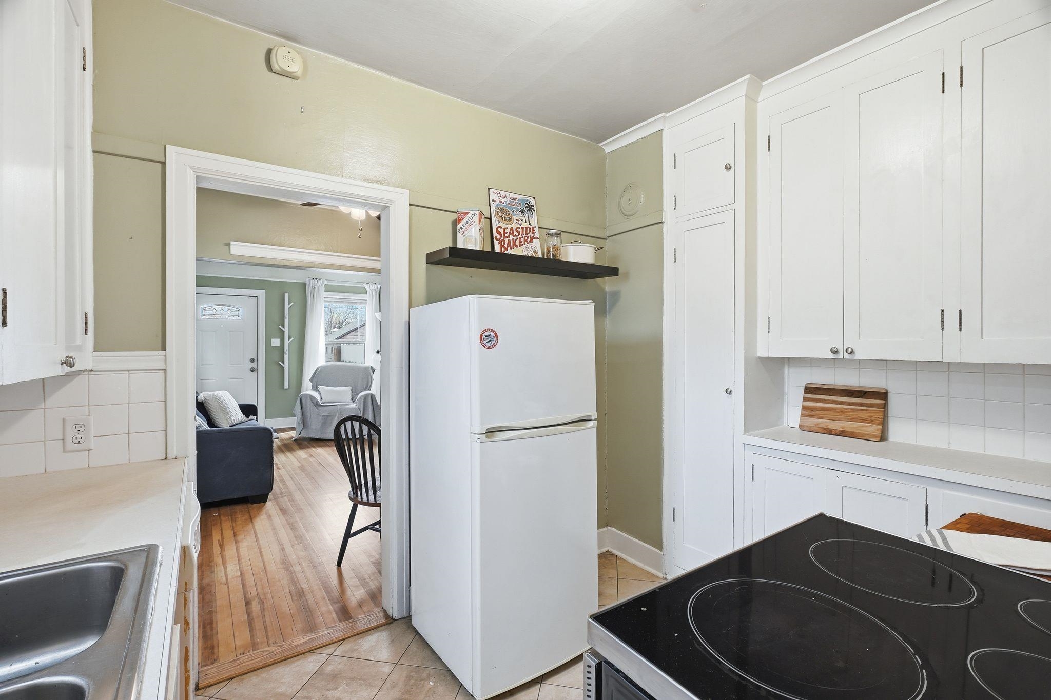 2415 N Adams St - Photo 10