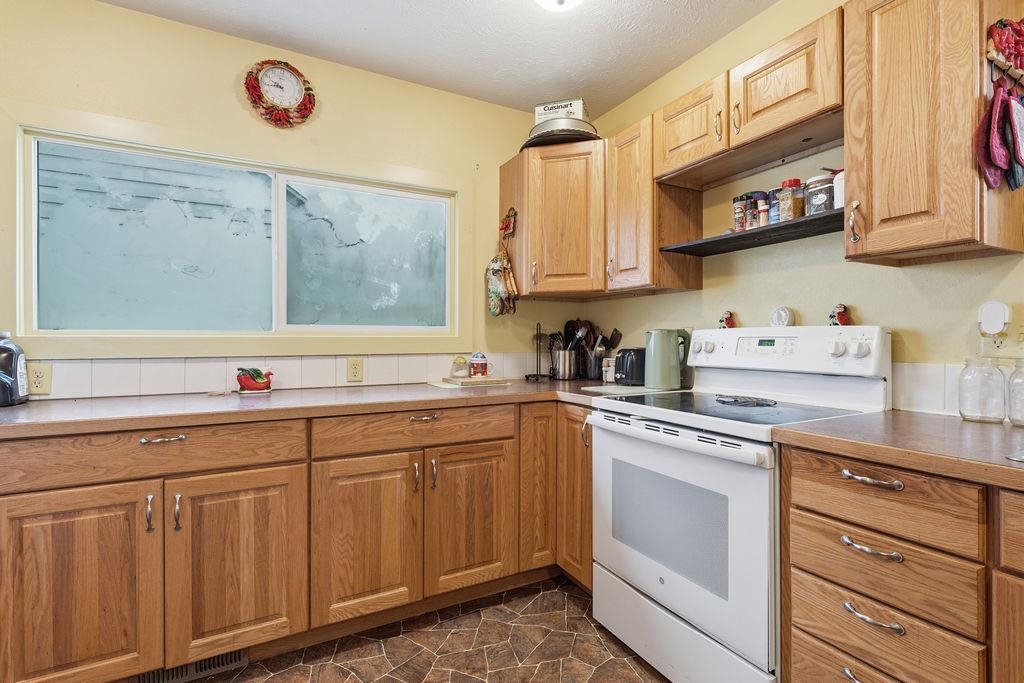517 E Hoffman Ave - Photo 11