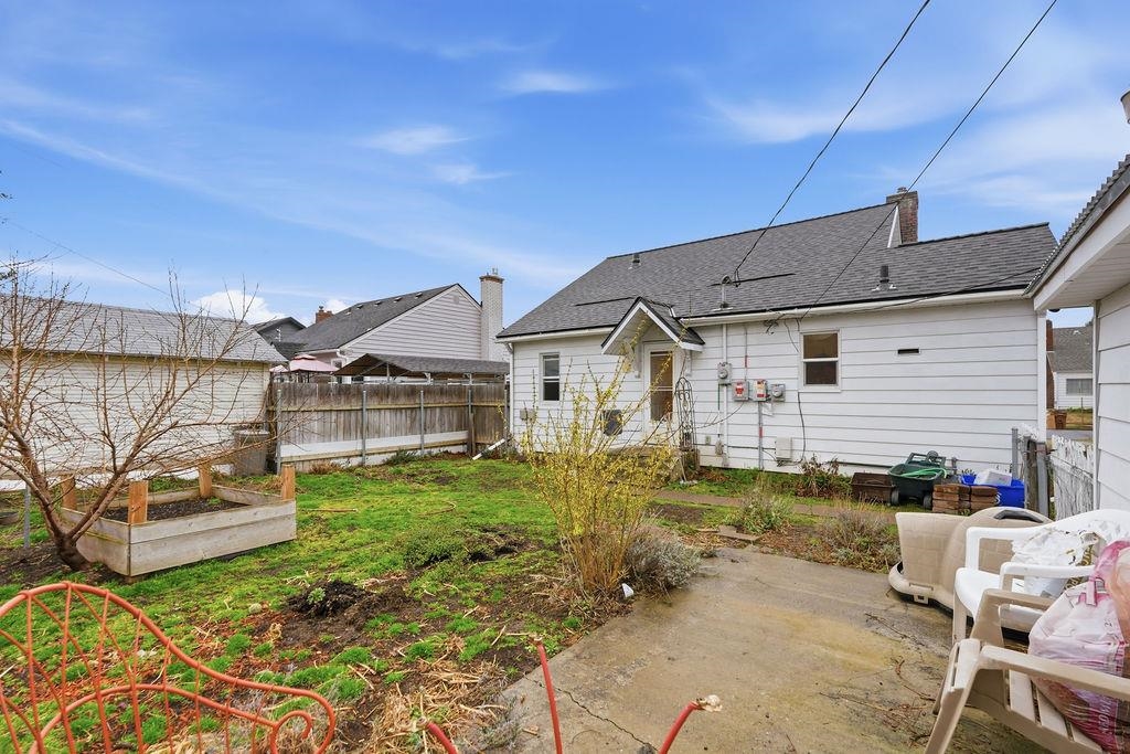 517 E Hoffman Ave - Photo 27