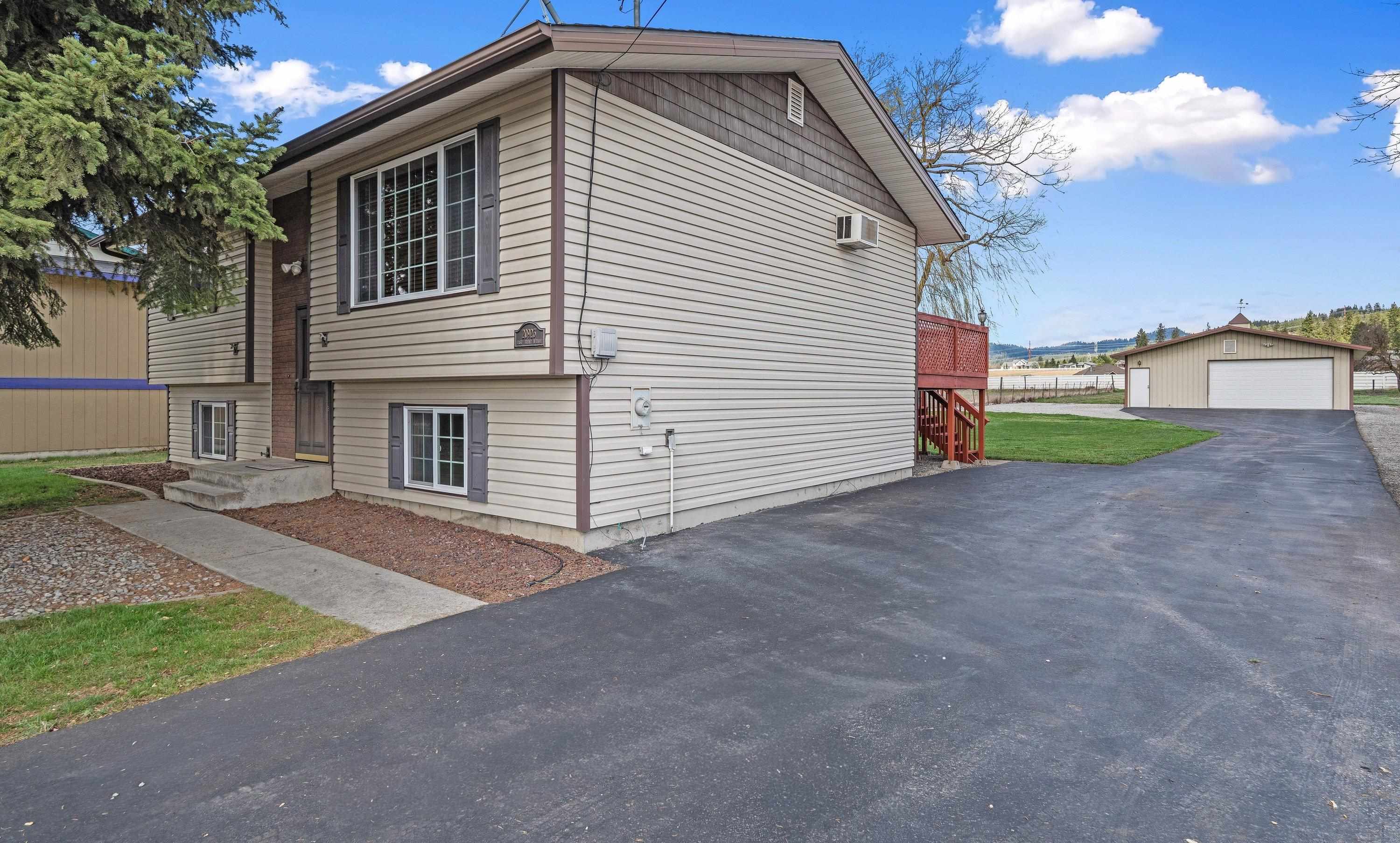 20923 E Trent Ave - Photo 3