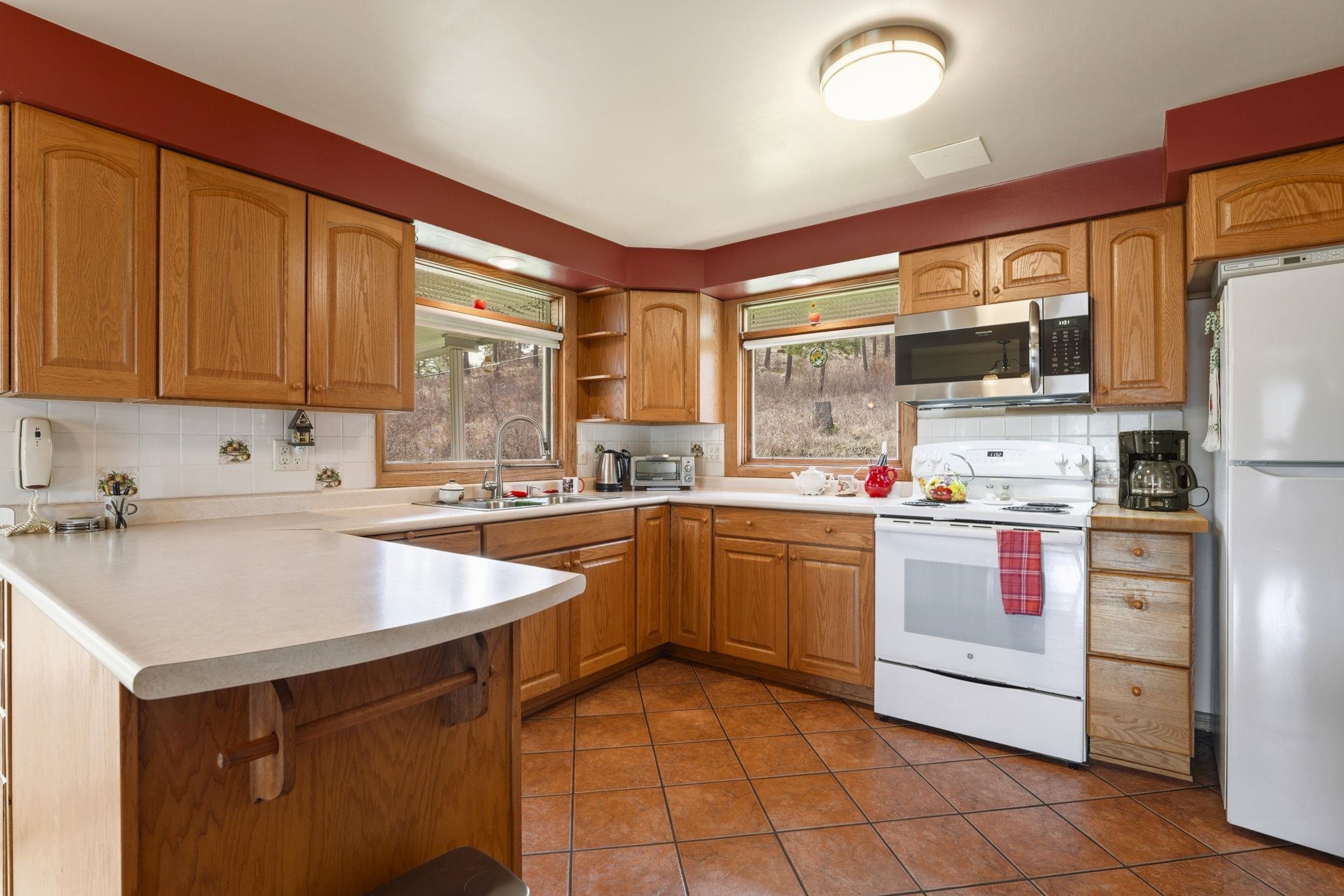 12904 E Sillman Rd - Photo 8