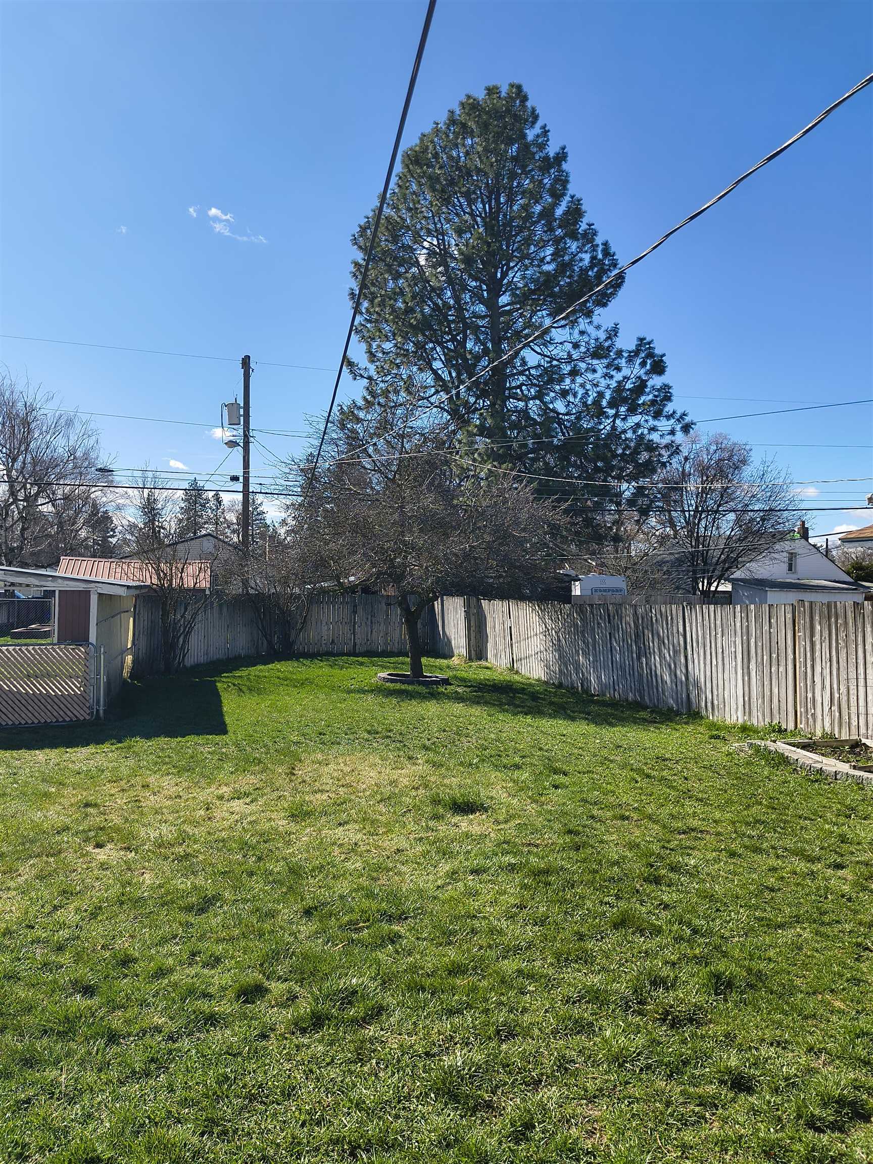 1026 E Crown Ave - Photo 16