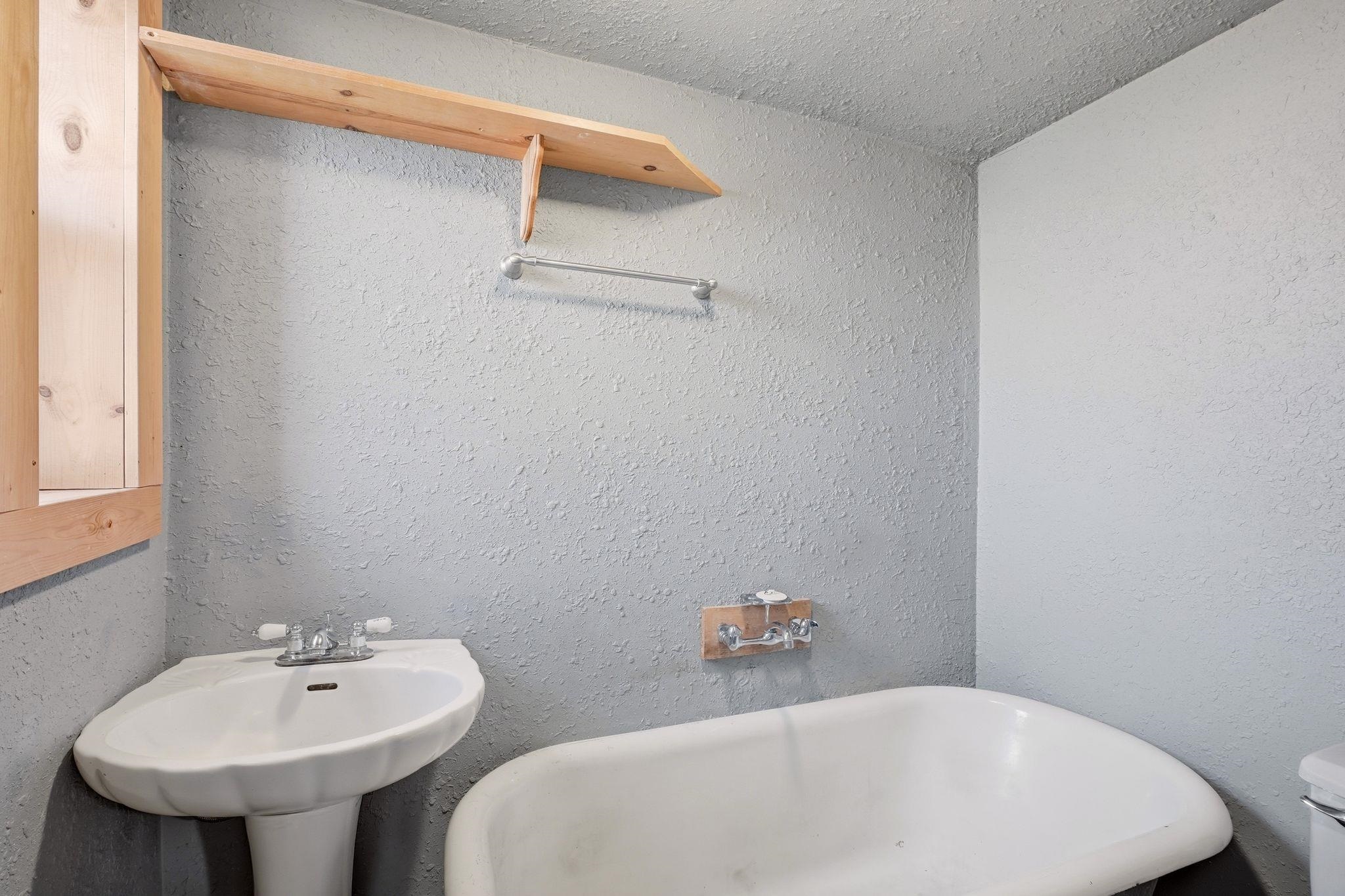 1528 E Boone Ave - Photo 19