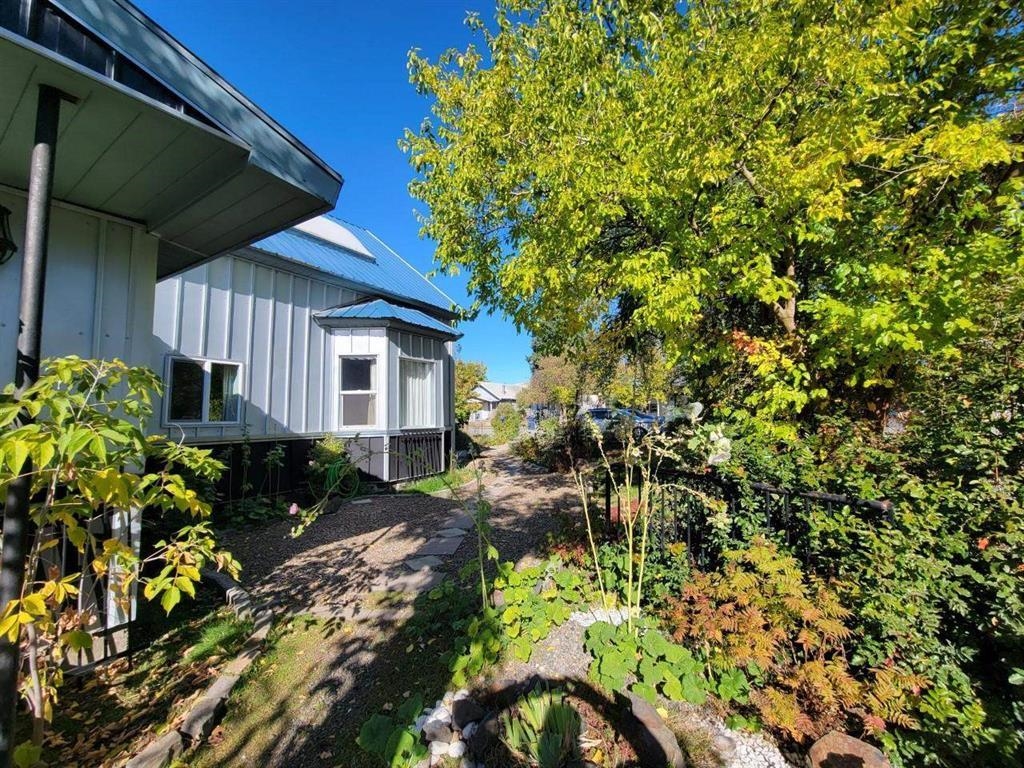 1528 E Boone Ave - Photo 3