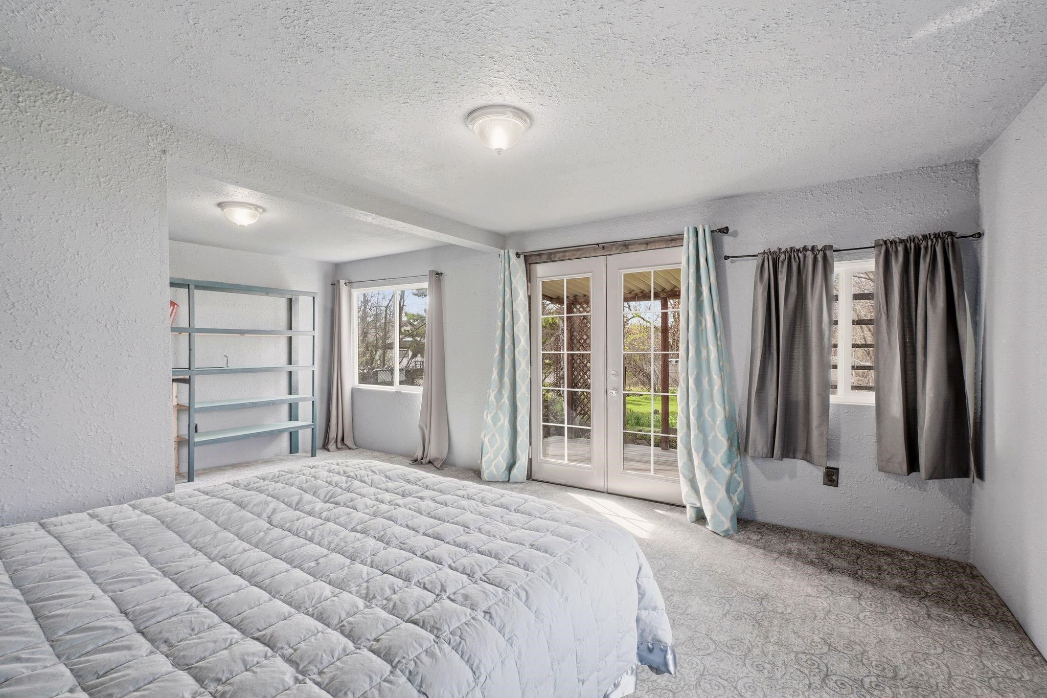 1528 E Boone Ave - Photo 21