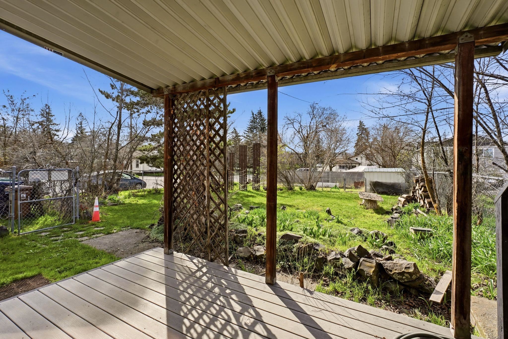 1528 E Boone Ave - Photo 24