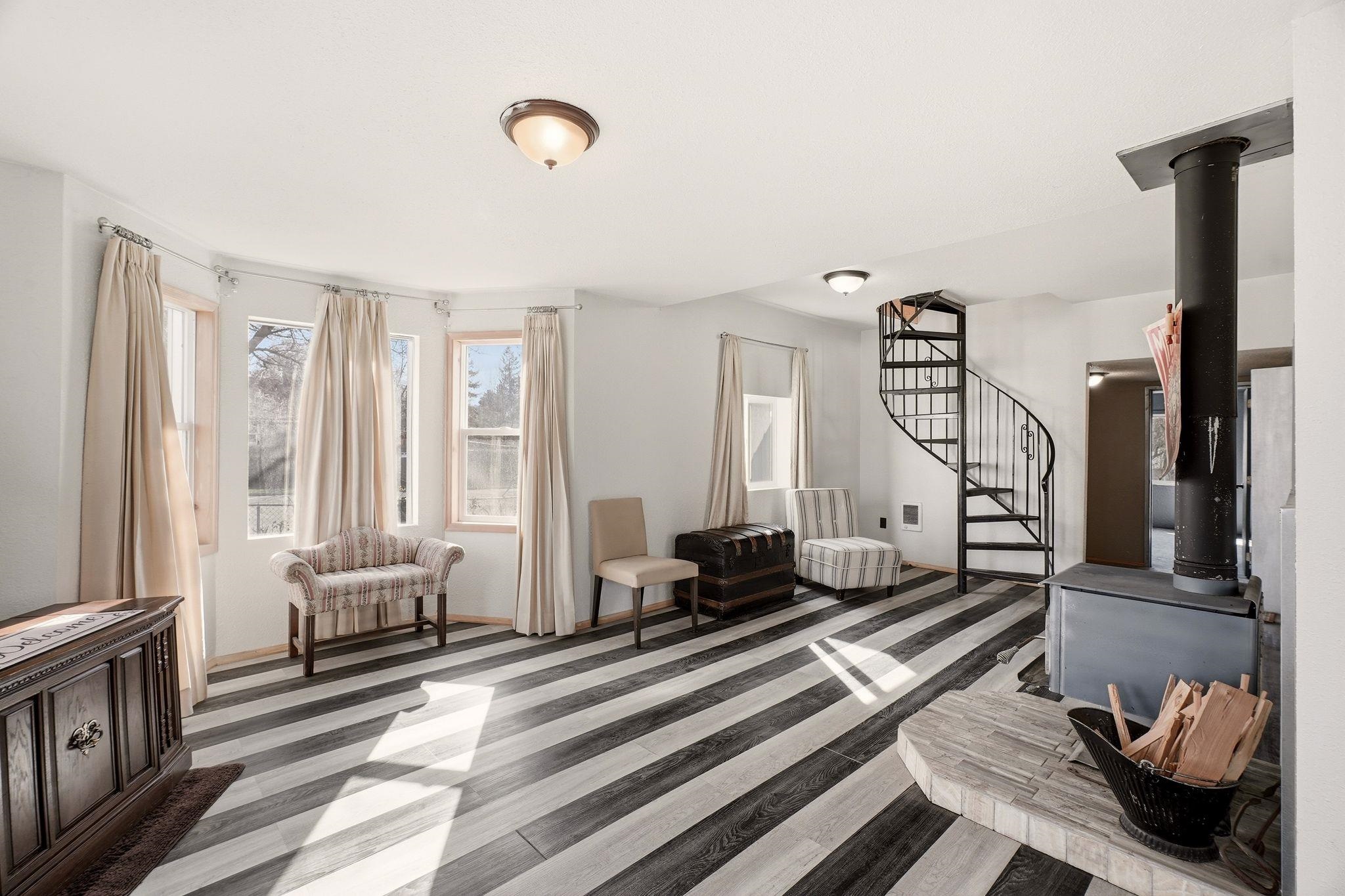 1528 E Boone Ave - Photo 6
