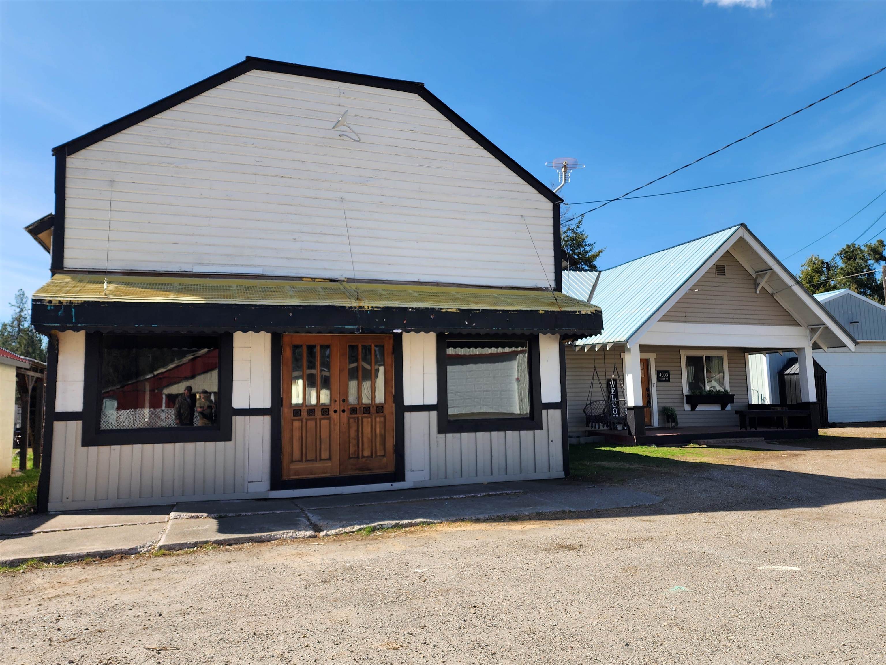 4003 Cedar St - Photo 3