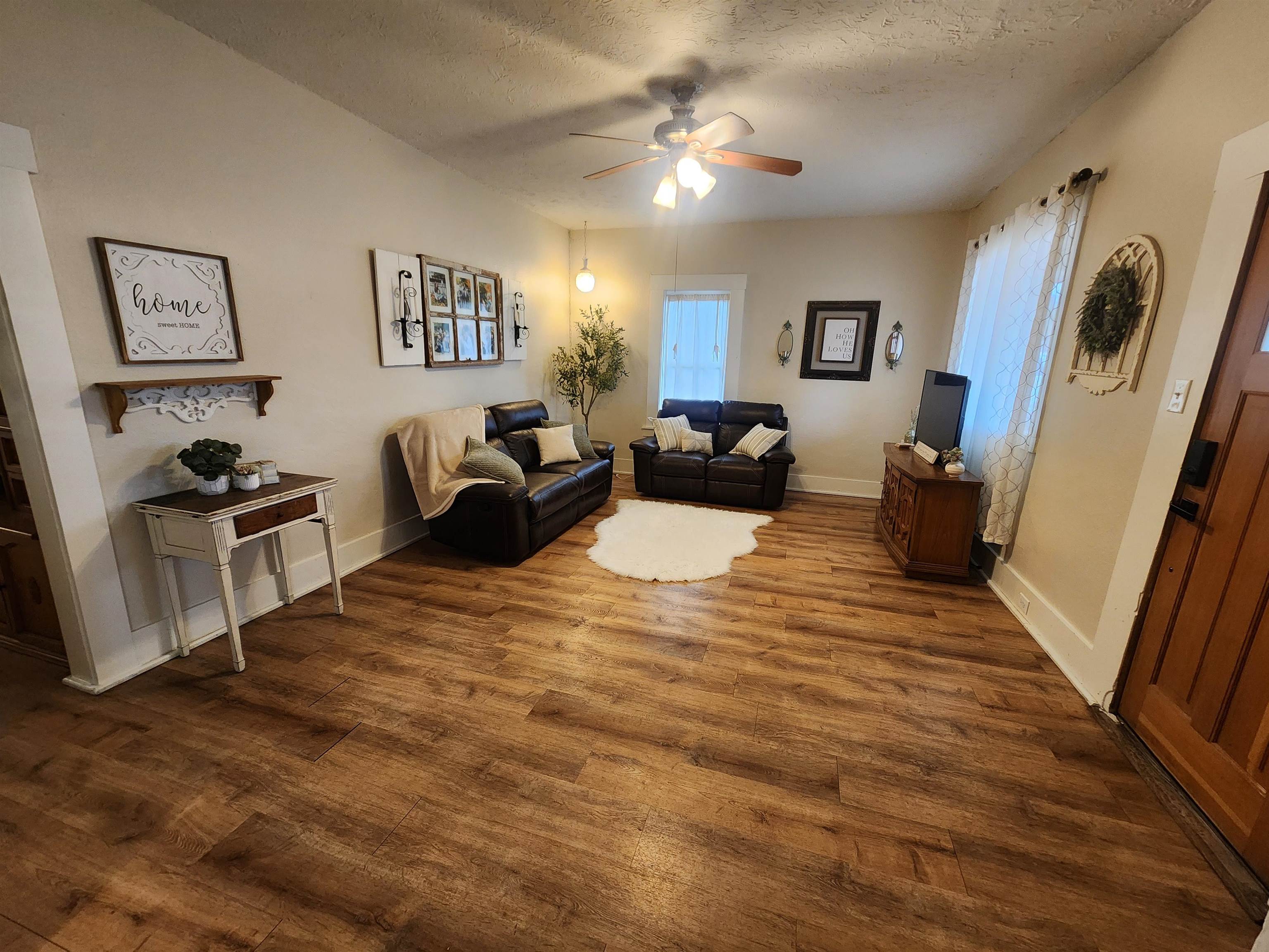 4003 Cedar St - Photo 6