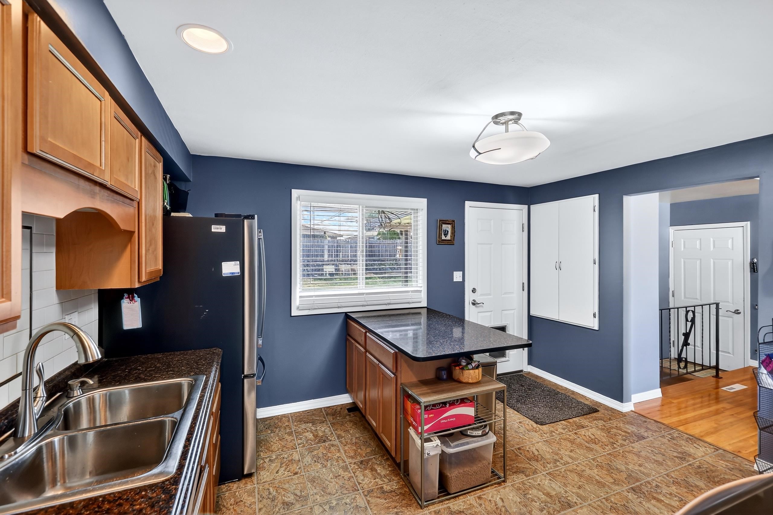 6606 N Audubon St - Photo 13