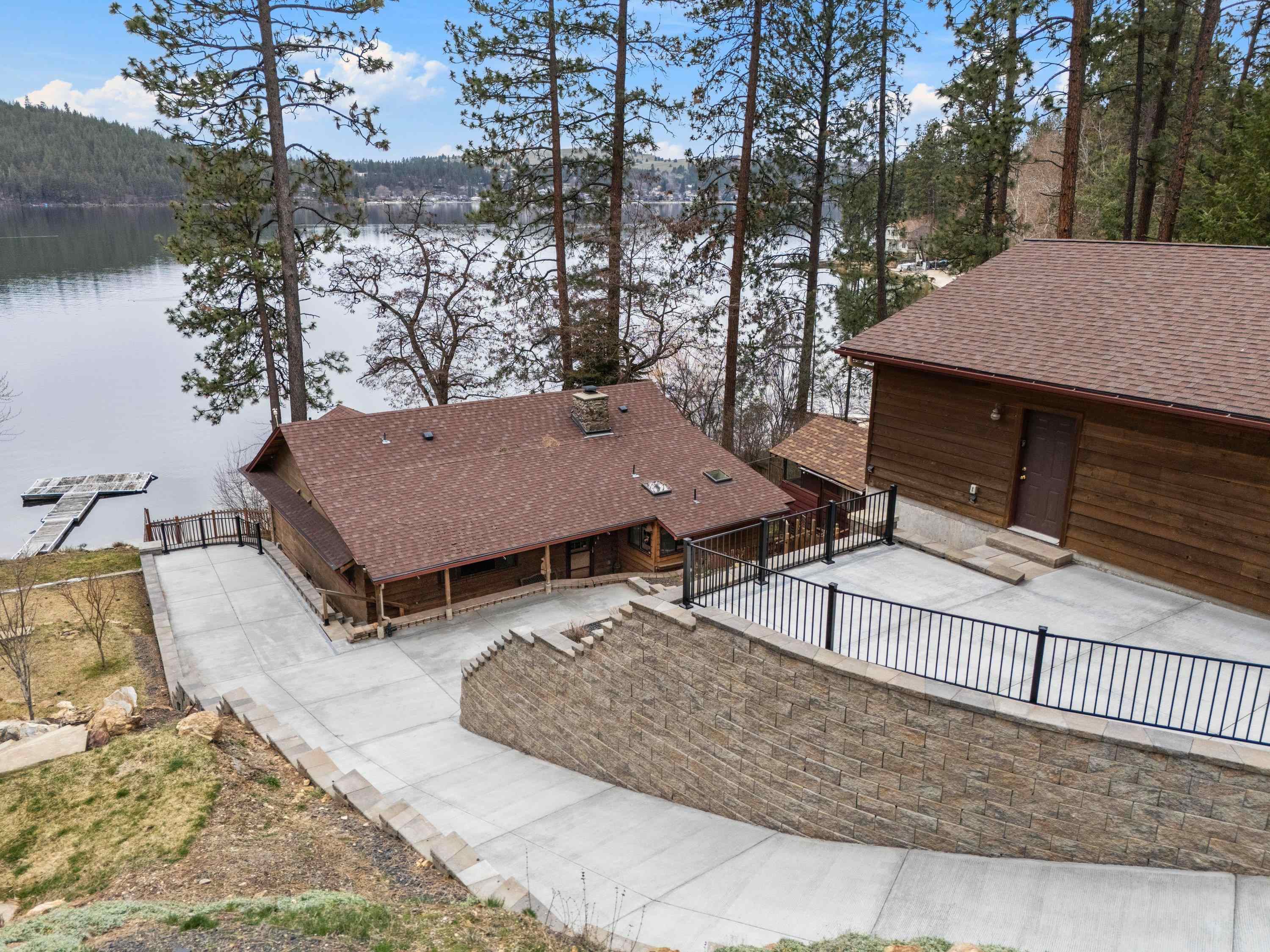1314 S Lakeside Rd - Photo 2