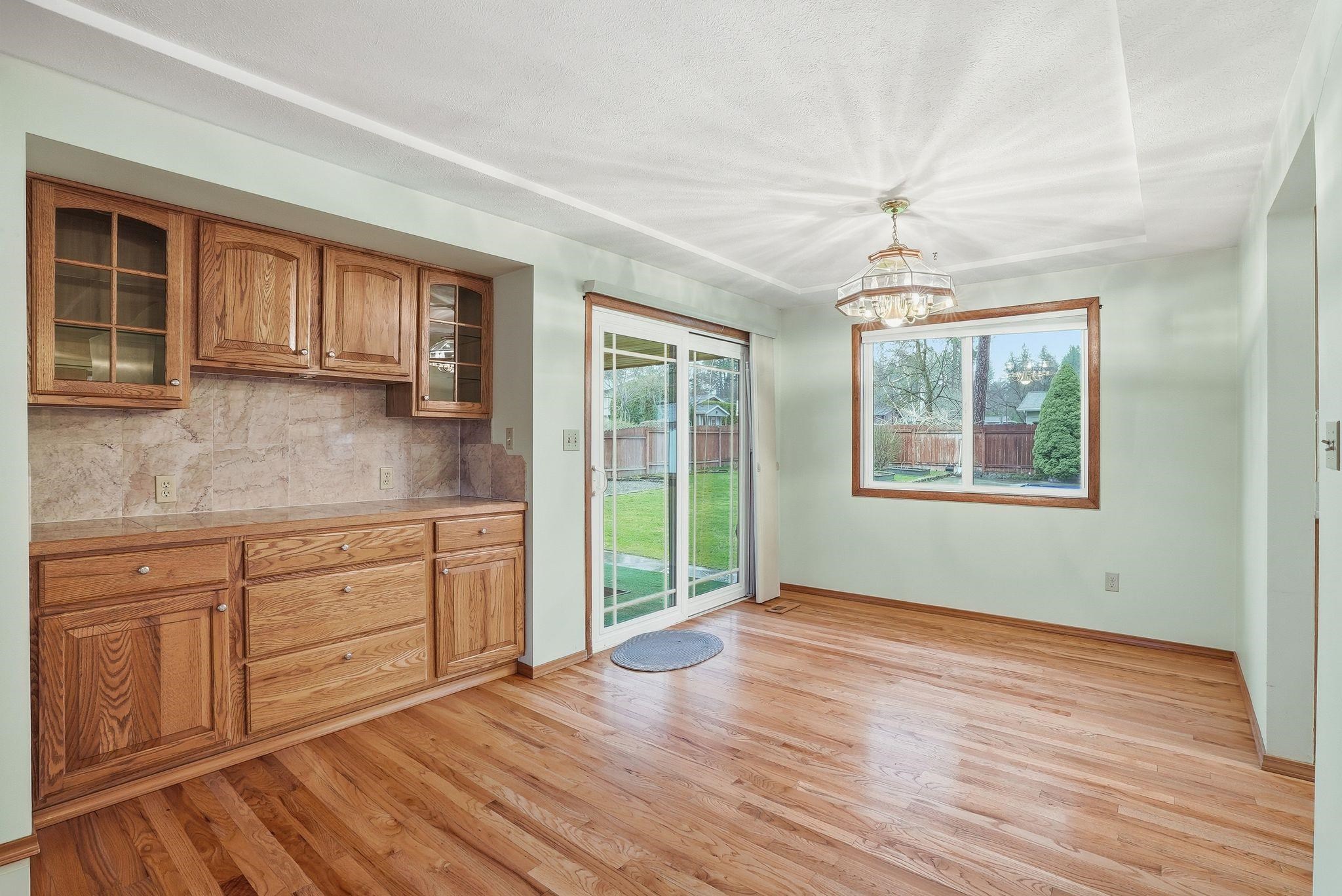 10907 E 24TH Ave - Photo 14