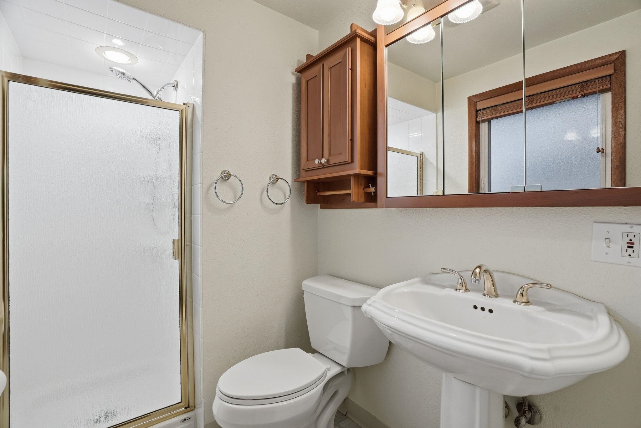 10907 E 24TH Ave - Photo 25