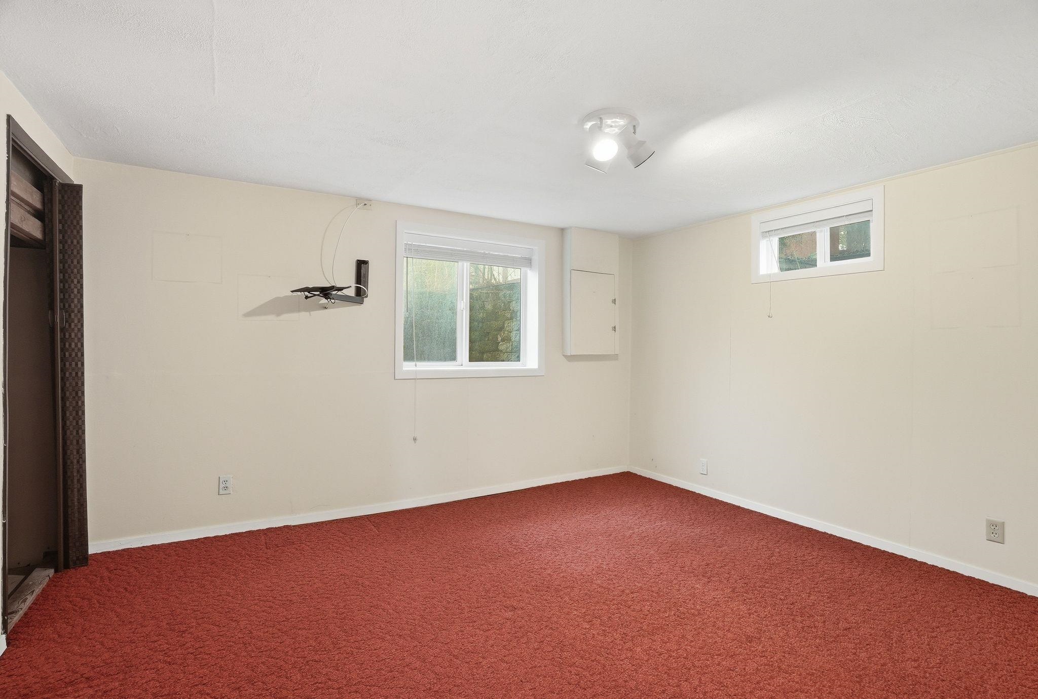 10907 E 24TH Ave - Photo 31