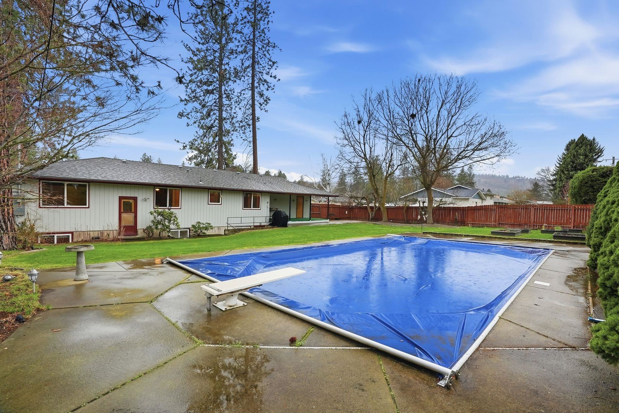 10907 E 24TH Ave - Photo 5