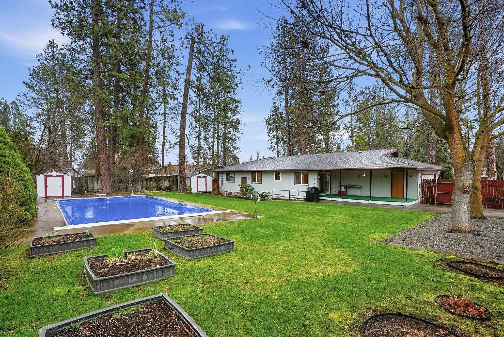 10907 E 24TH Ave - Photo 8
